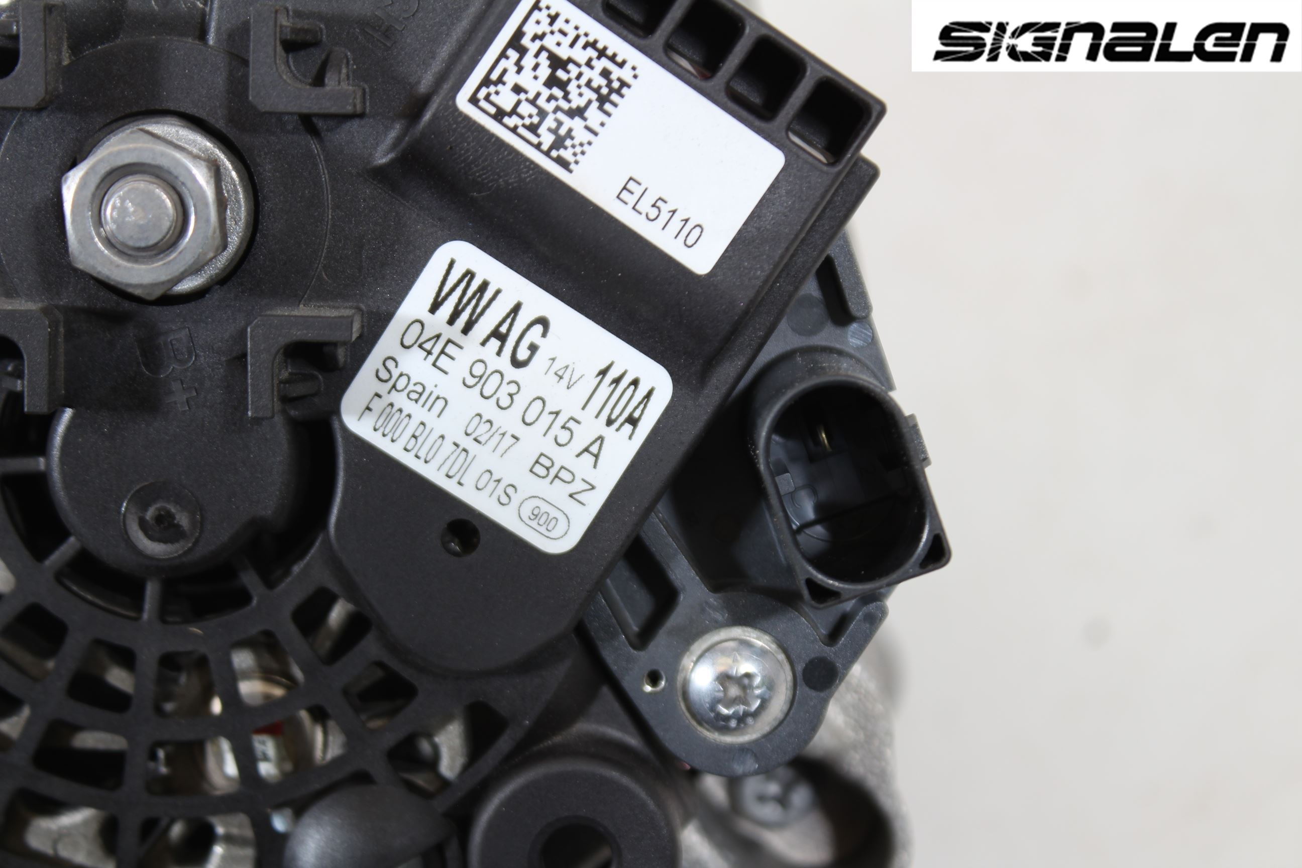 Volkswagen VW POLO 10-17 Dynamo