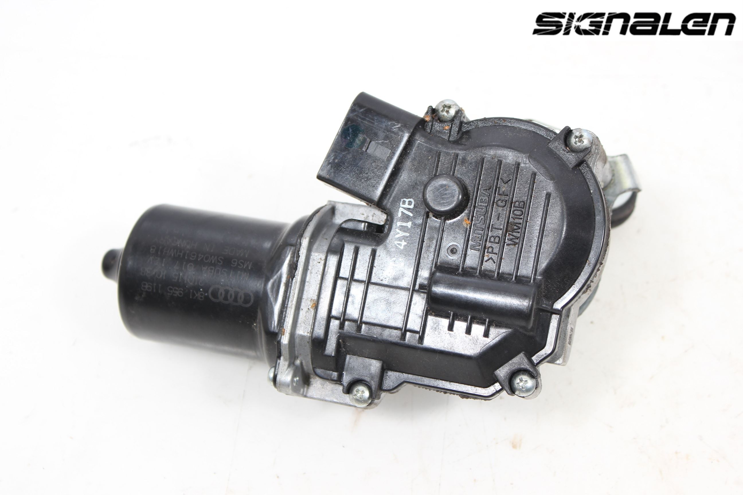 Audi A4 12-15 Viskermotor Frontrute