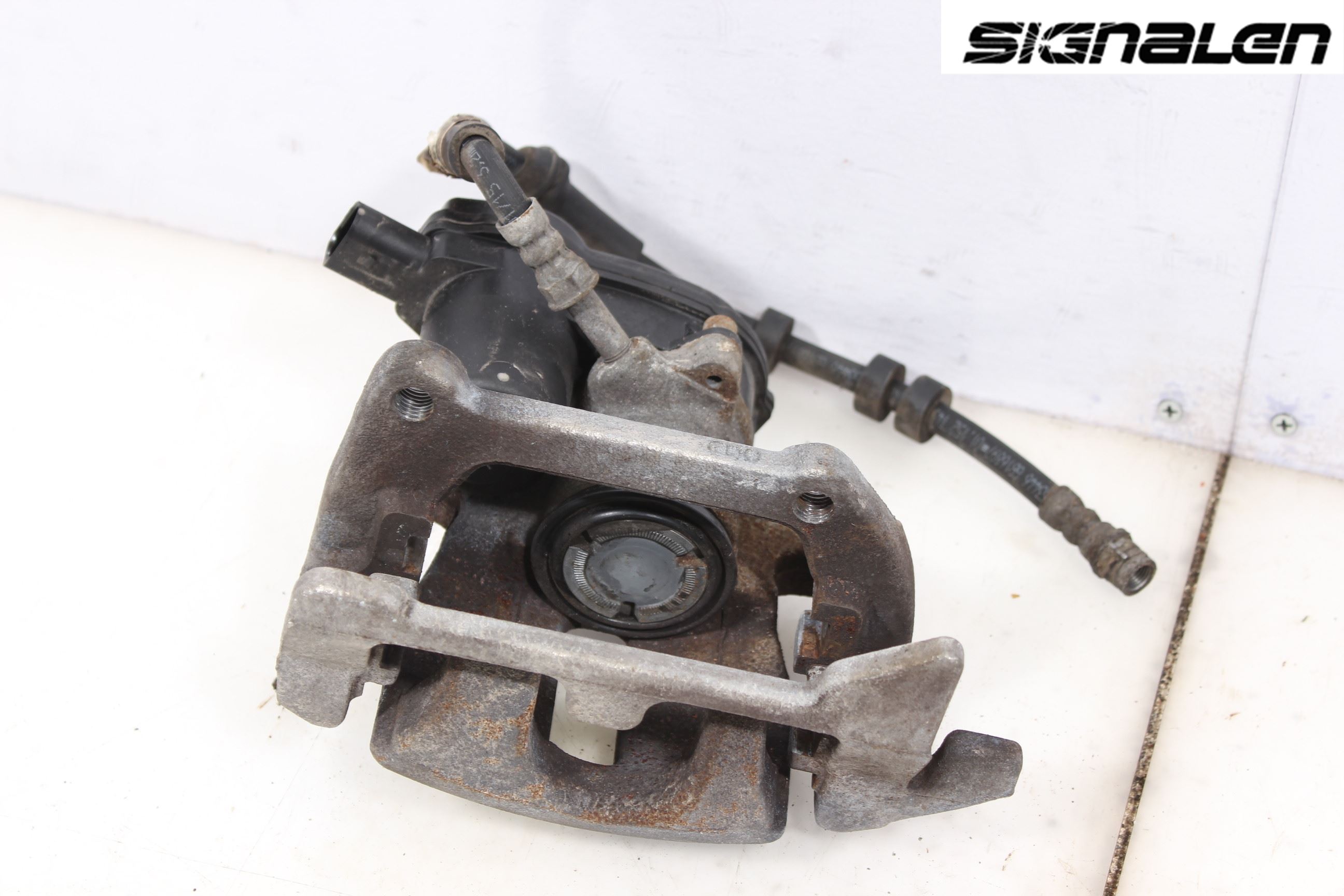 Audi A4 12-15 Bremsecaliper Bak Venstre