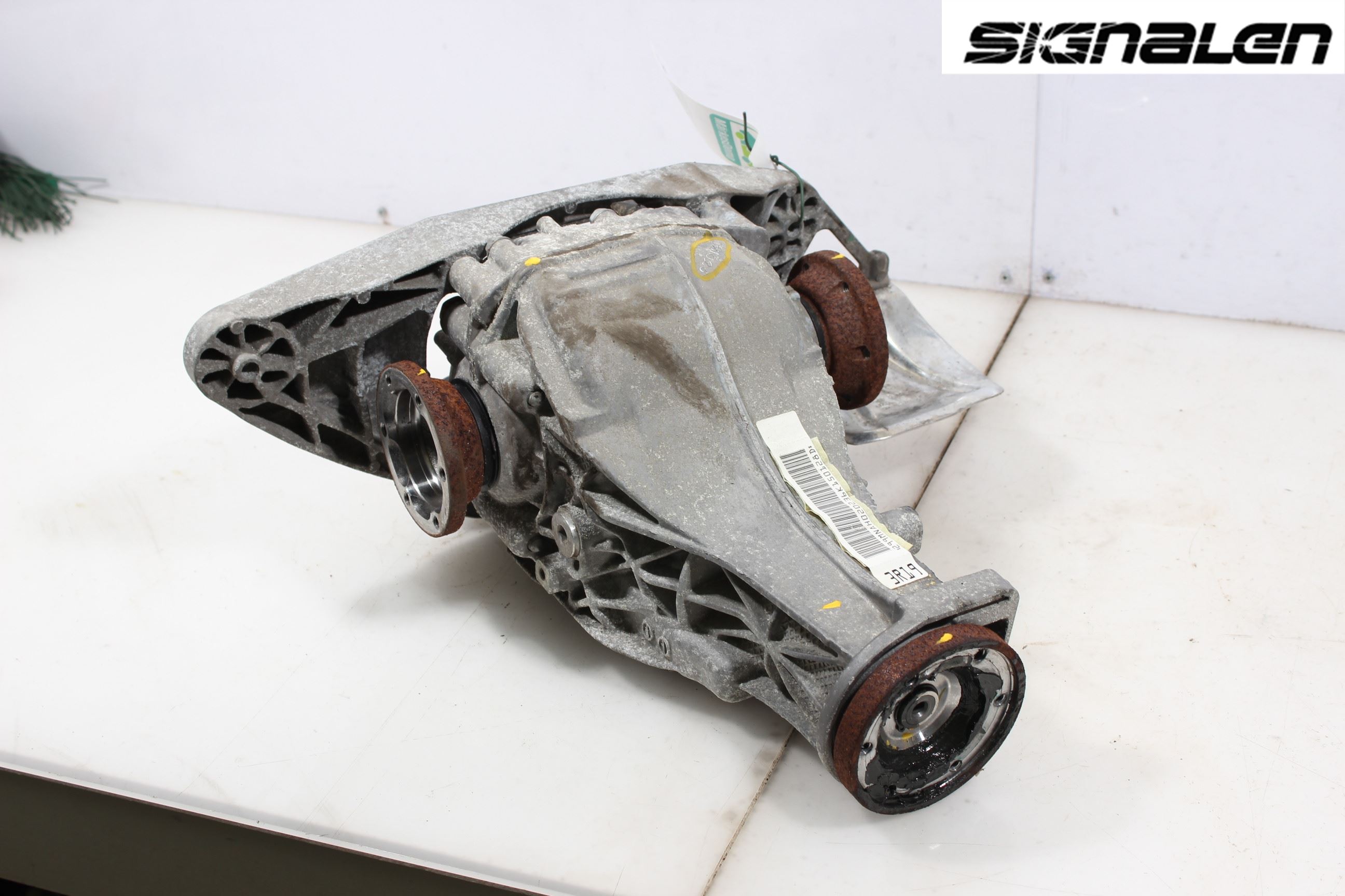Audi A4 12-15 Bakaksel Kardang Bak -Diff