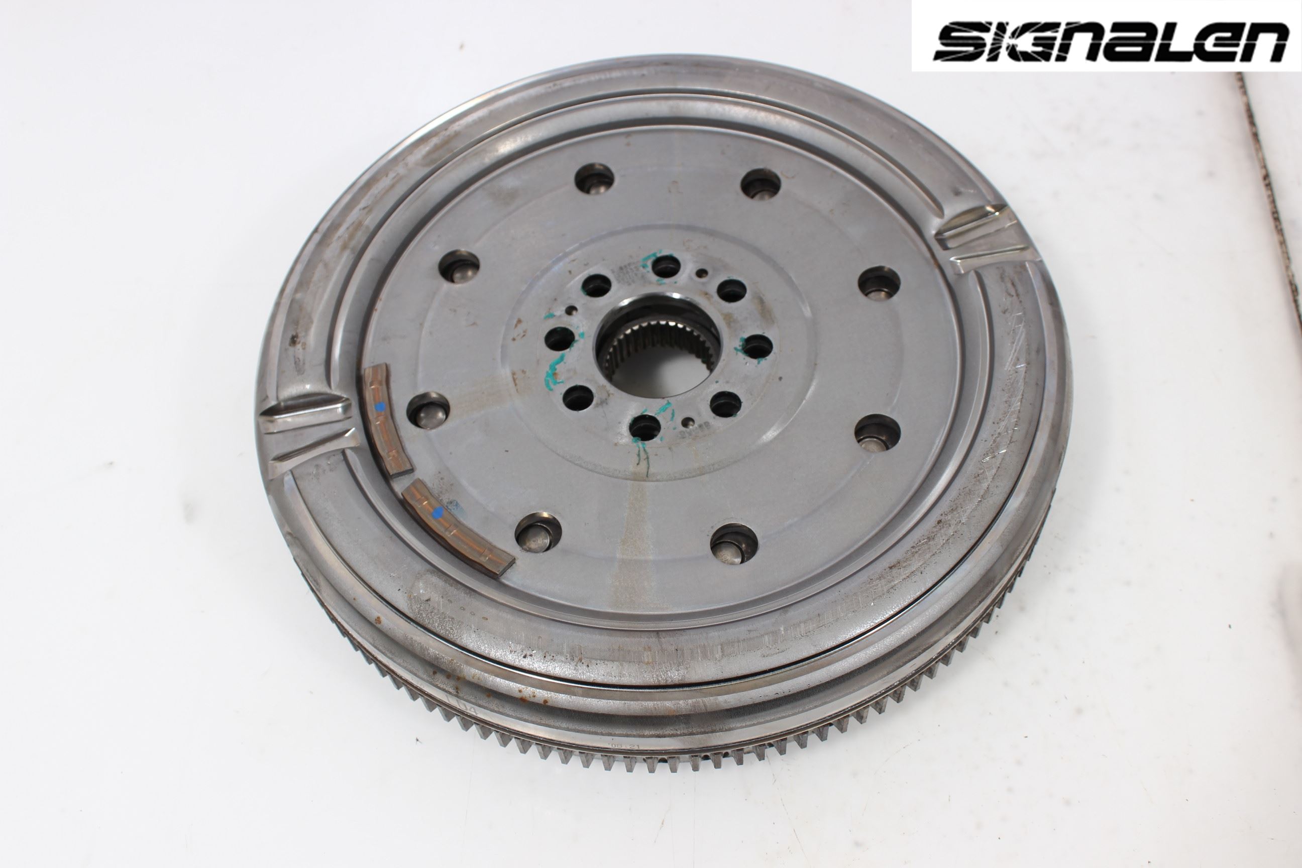 Volkswagen VW GOLF / E-GOLF VII 13-20 Svinghjul Automat