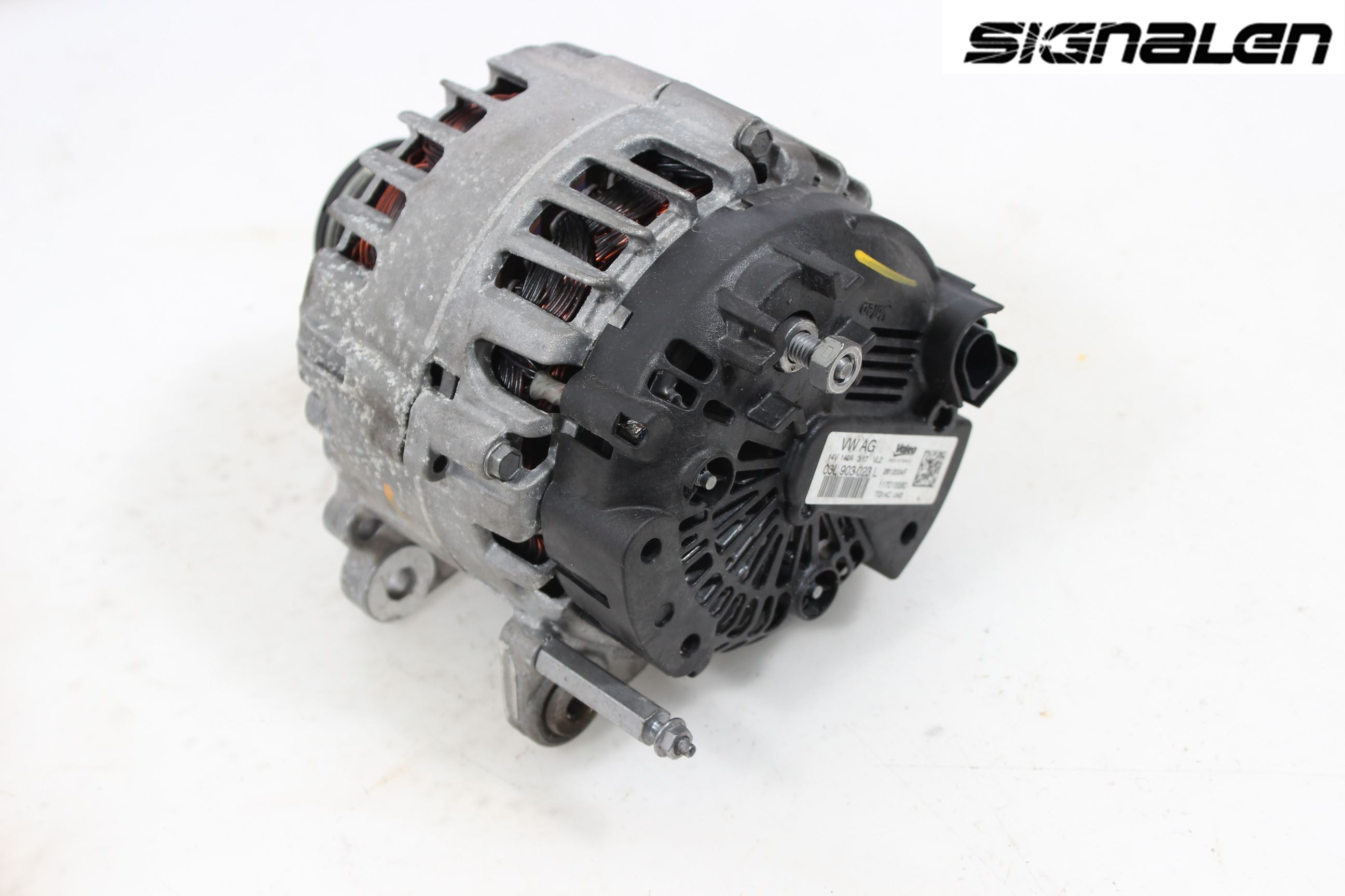 Volkswagen VW PASSAT 15-19 Dynamo