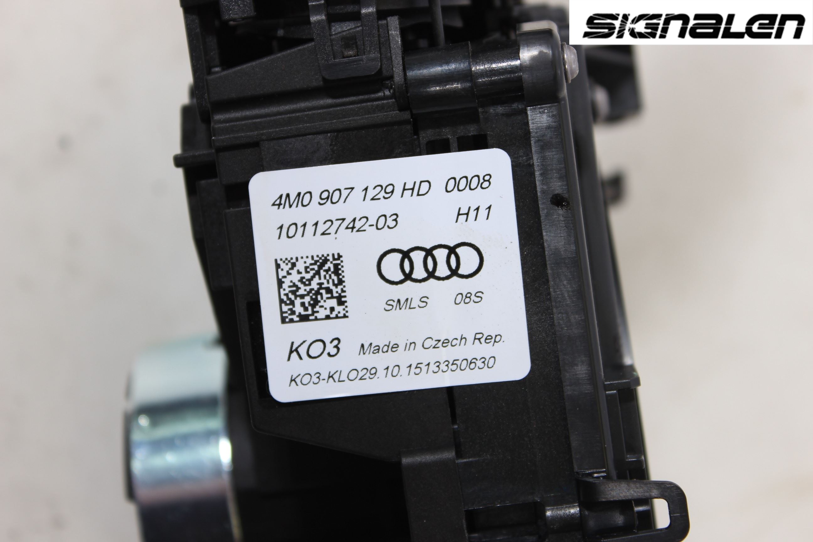 Audi A4/S4 B9 16-19 Bryter Ratt Kombi H Og V