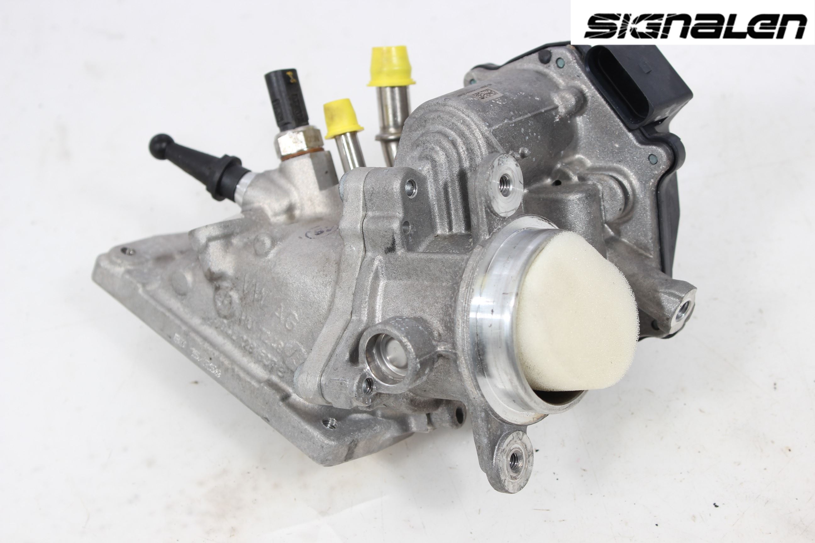 Audi A4/S4 B9 16-19 Inns Spjeldhus