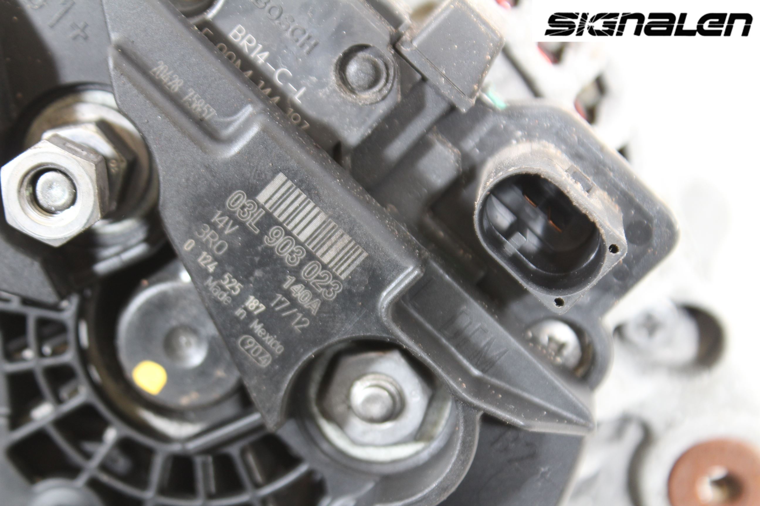 Volkswagen VW GOLF VI 09-13 Dynamo