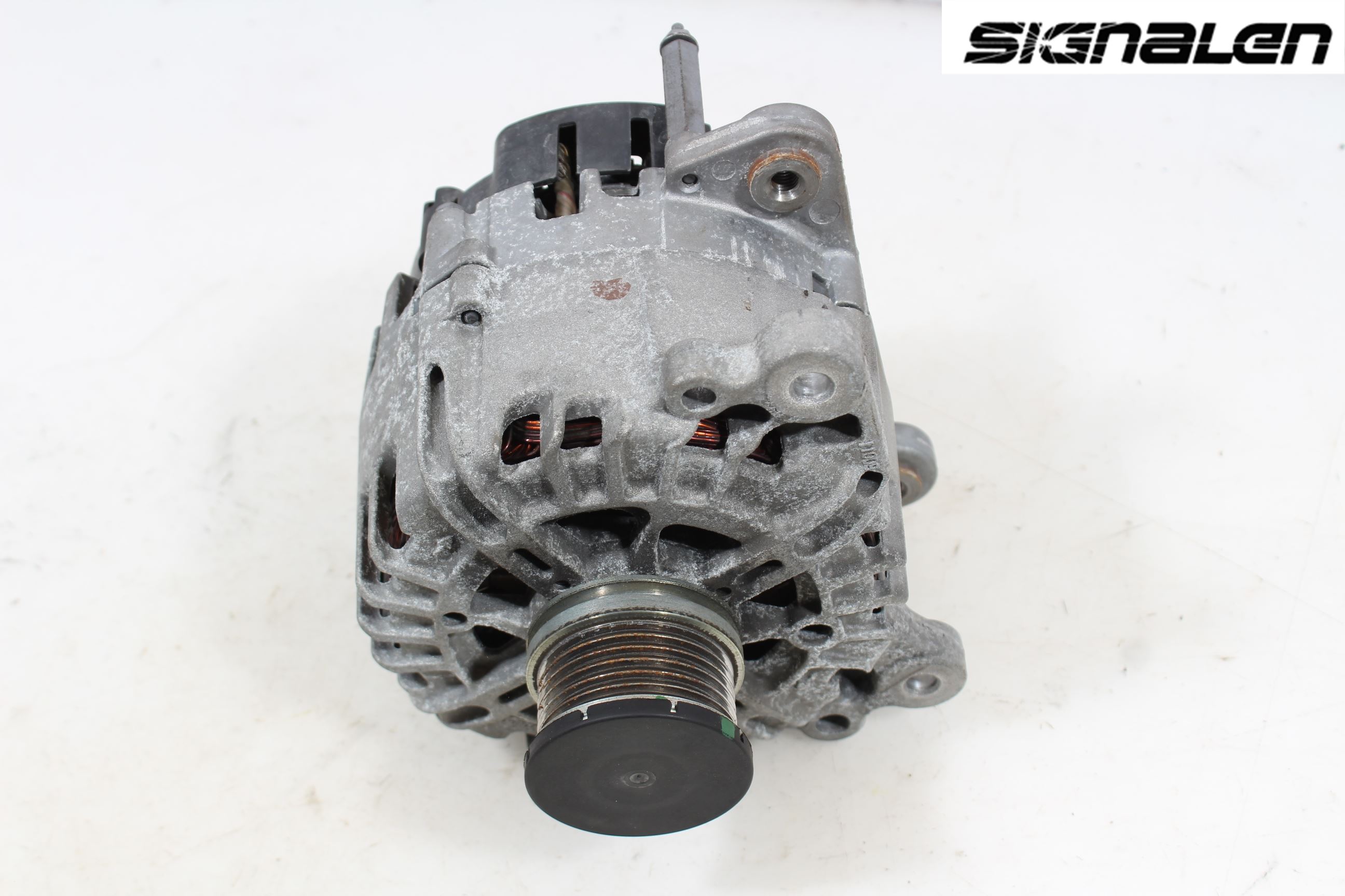 Volkswagen VW CADDY 16-20 Dynamo