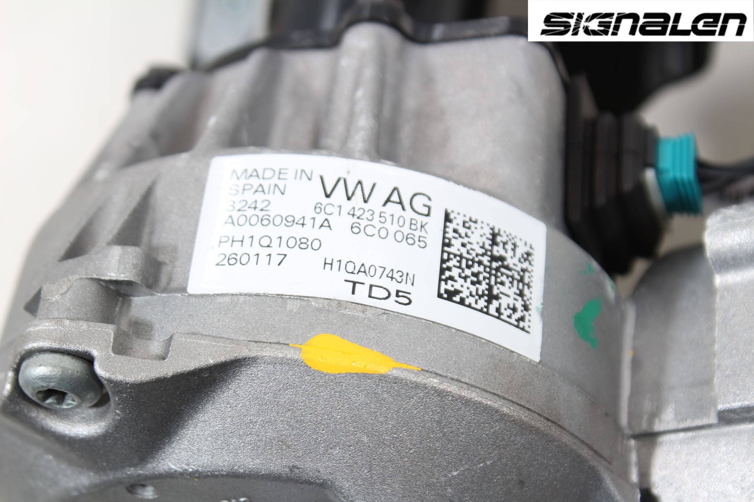 Volkswagen VW POLO 10-17 Rattakselaggregat Innebygd Servo