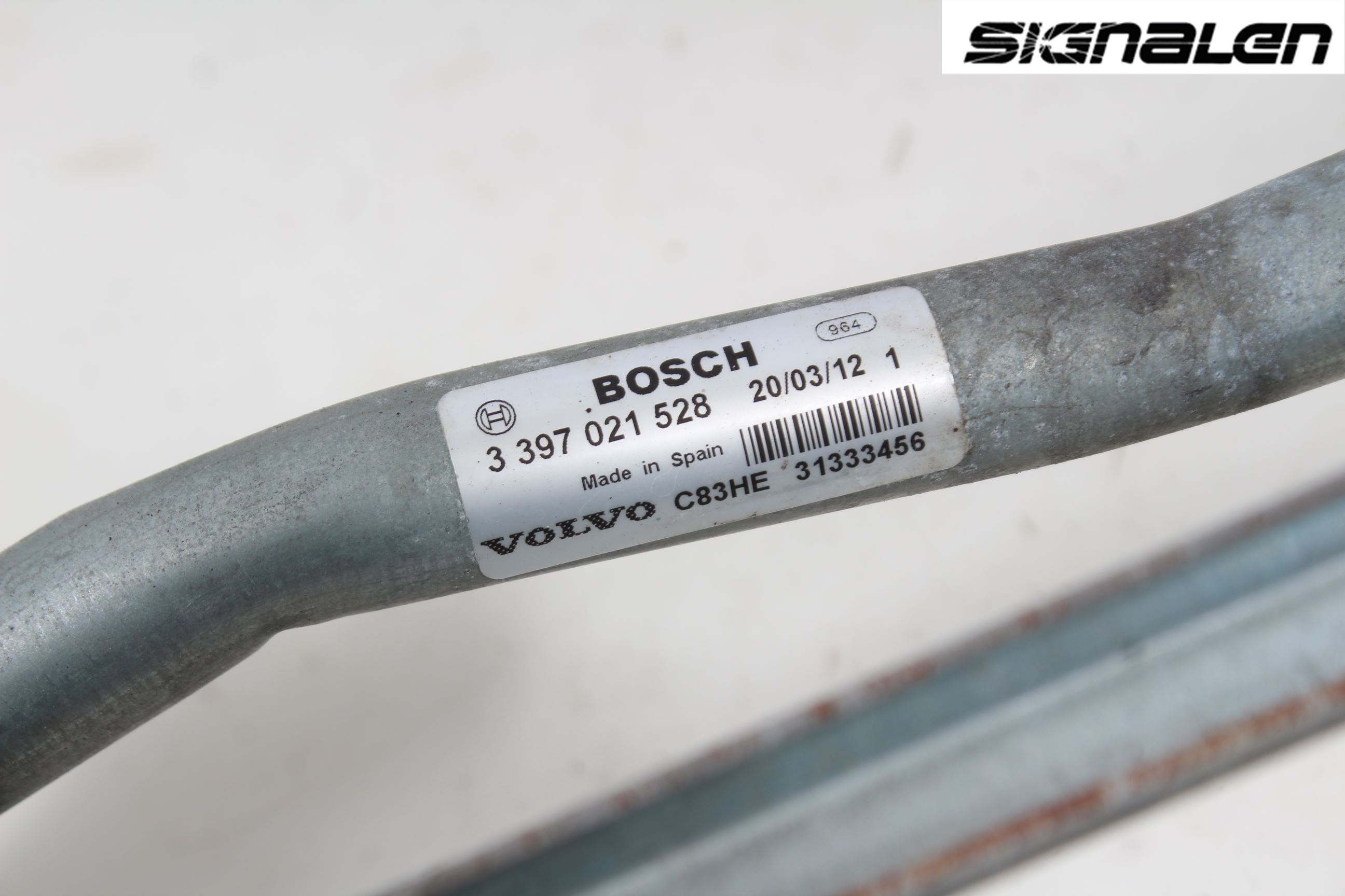 Volvo V70 08-13 Viskeroverføring Frontrute