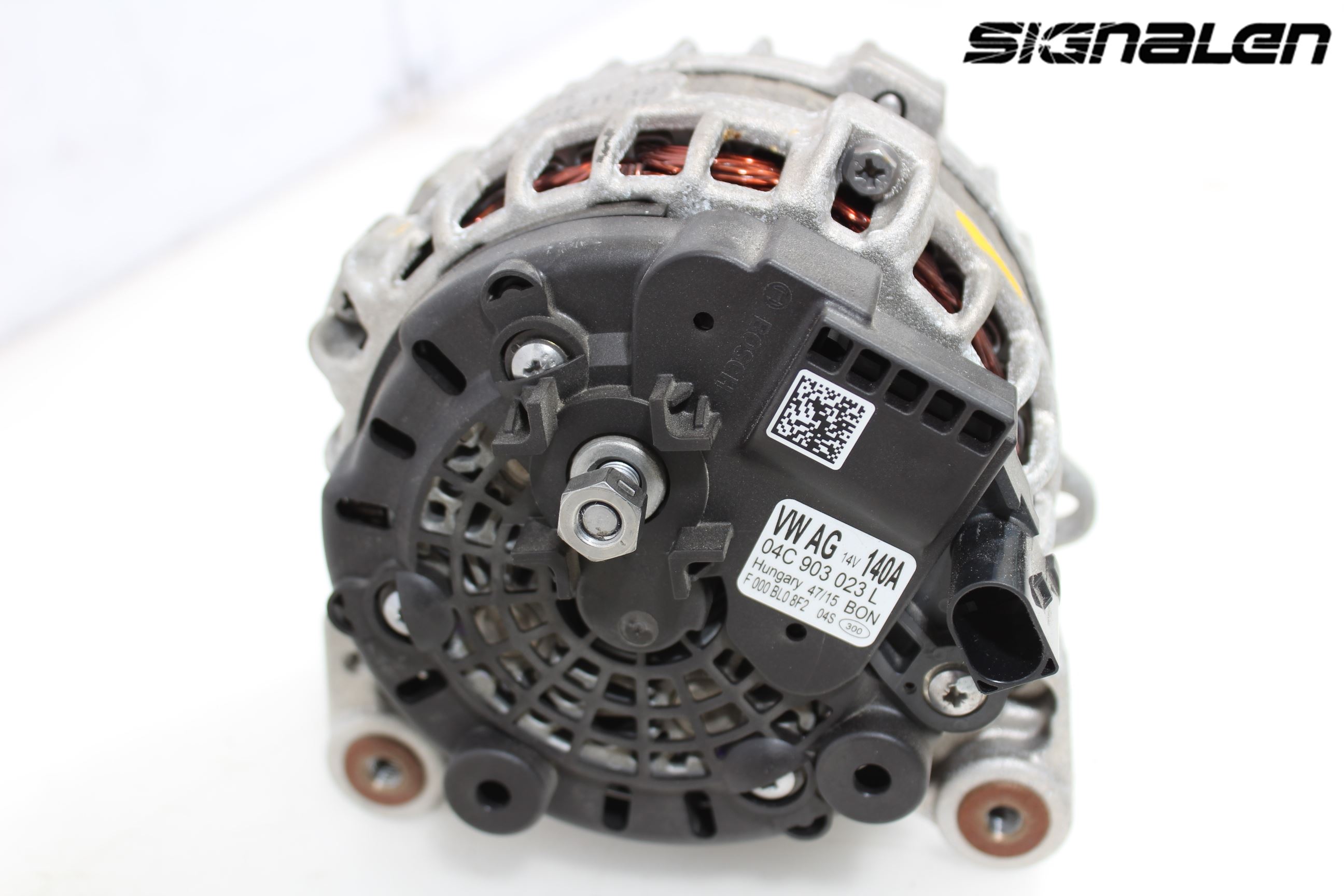 Volkswagen VW POLO 10-17 Dynamo