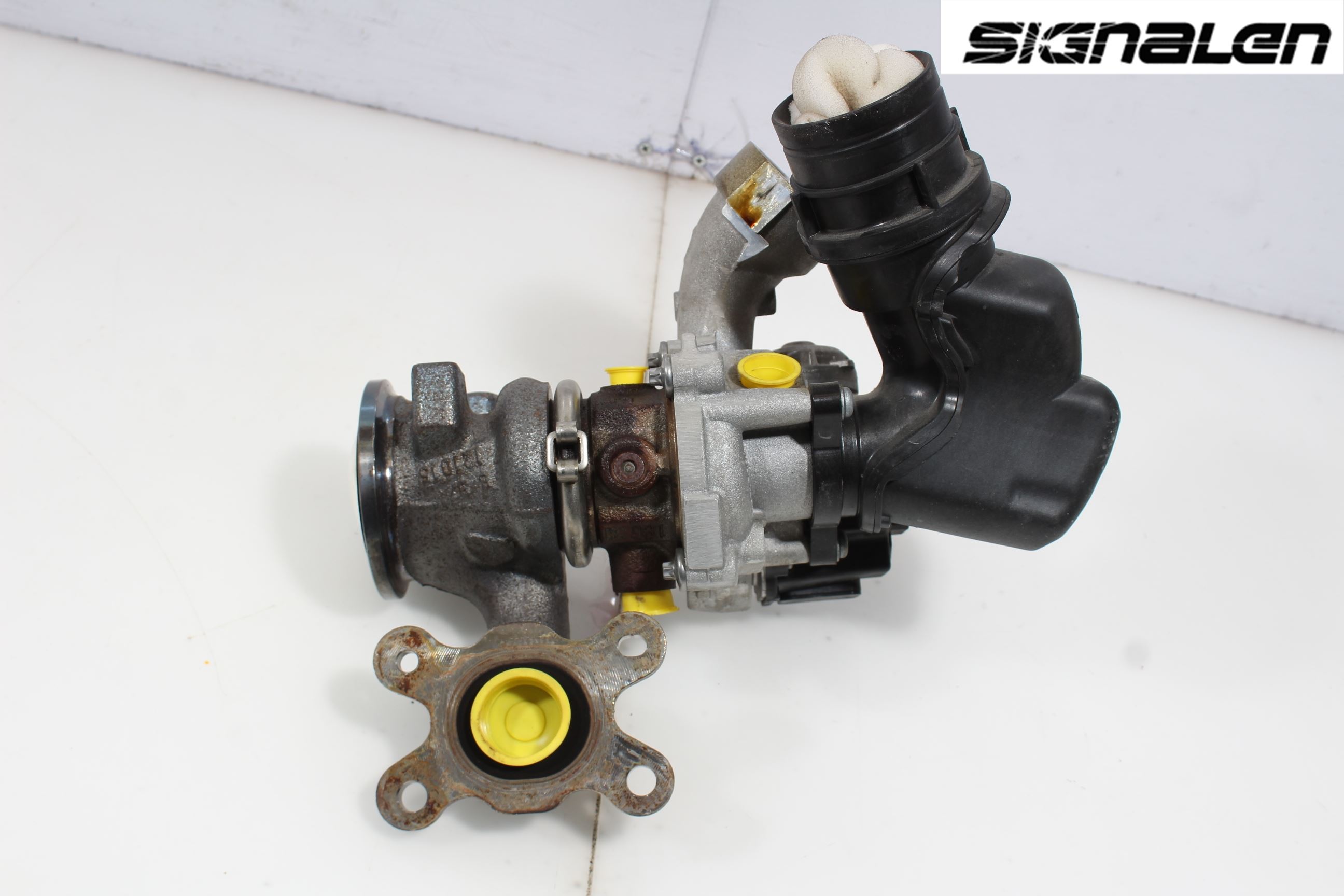 Volkswagen VW POLO 10-17 Turboaggregat