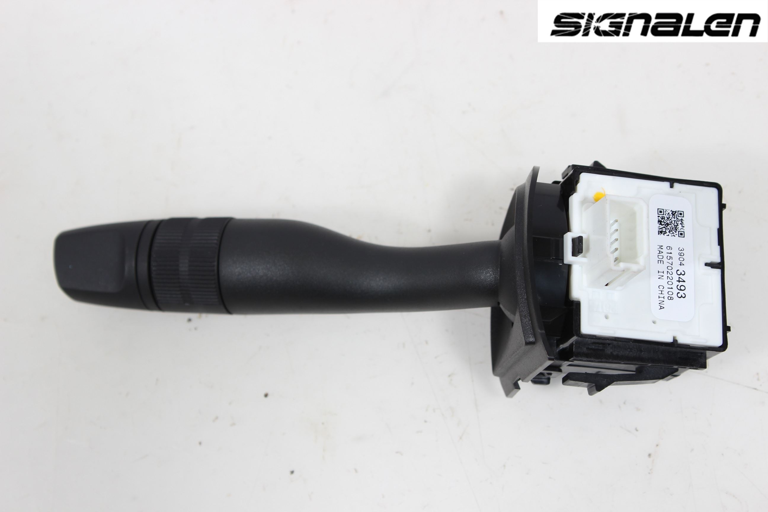 Opel ASTRA K 16-22 Bryter Ratt Visker - Spyler