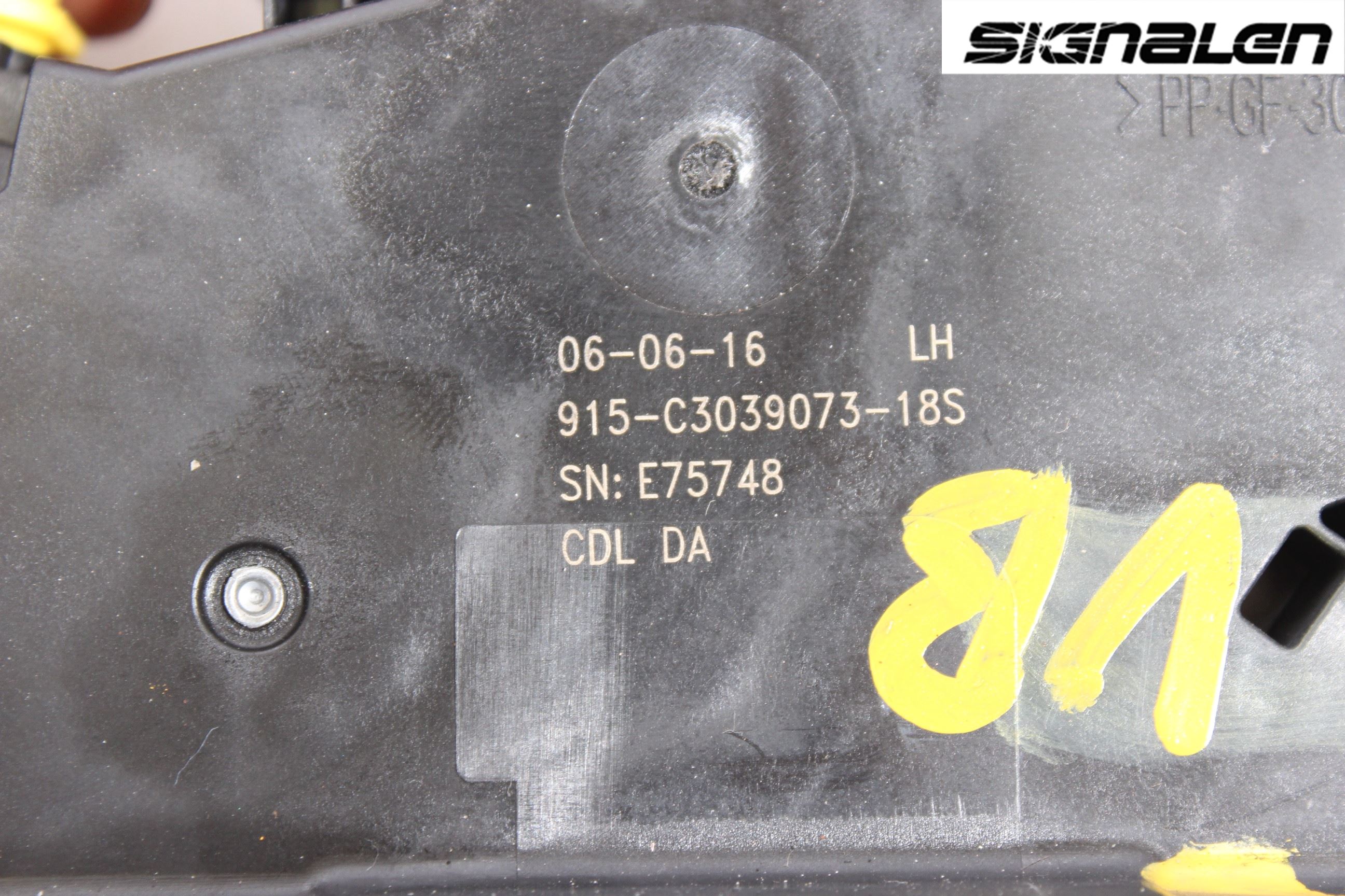 Opel ASTRA K 16-22 Dørlås - Låsekasse