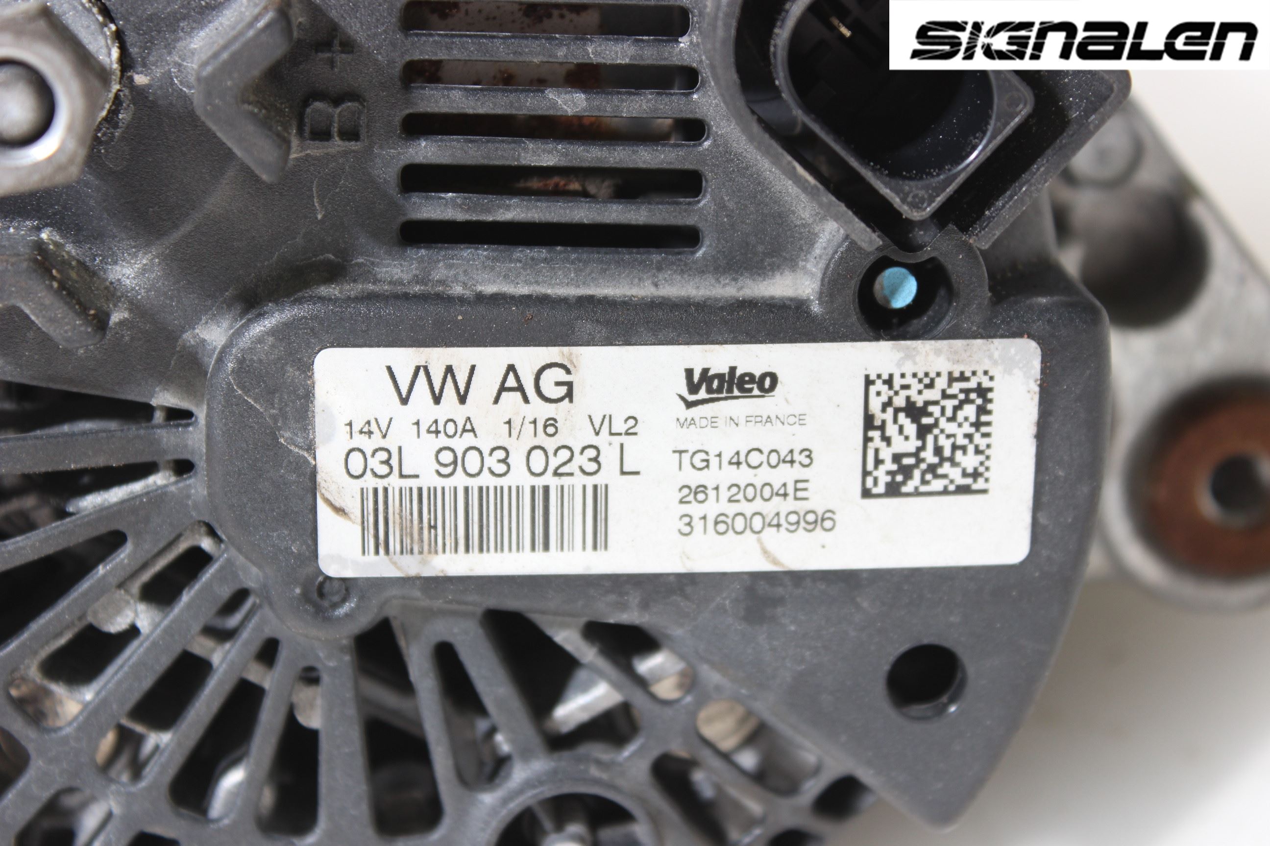 Volkswagen VW CADDY 16-20 Dynamo