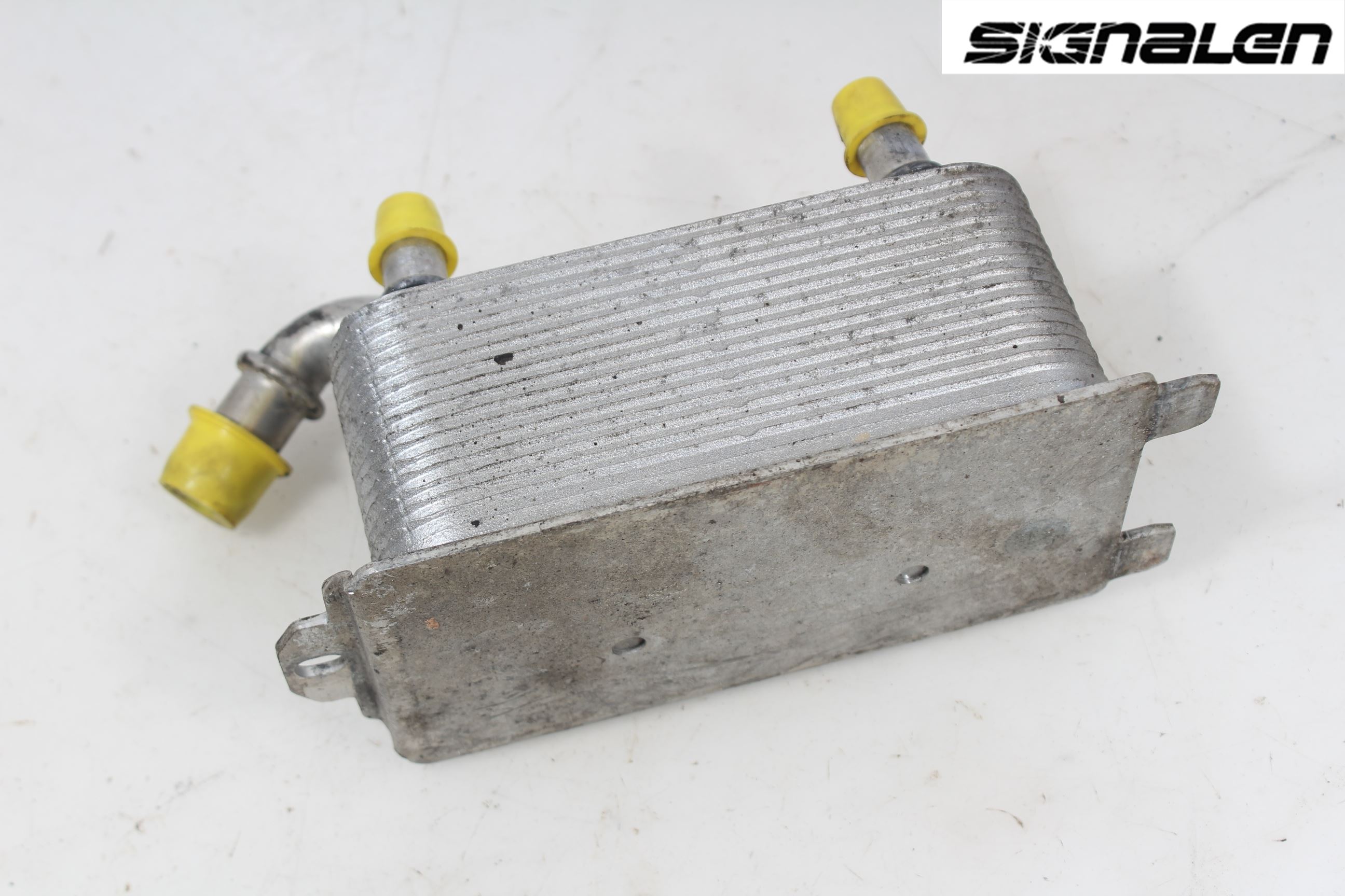 Volvo V70 14-16 Radiator Oljekjøler Automatgea
