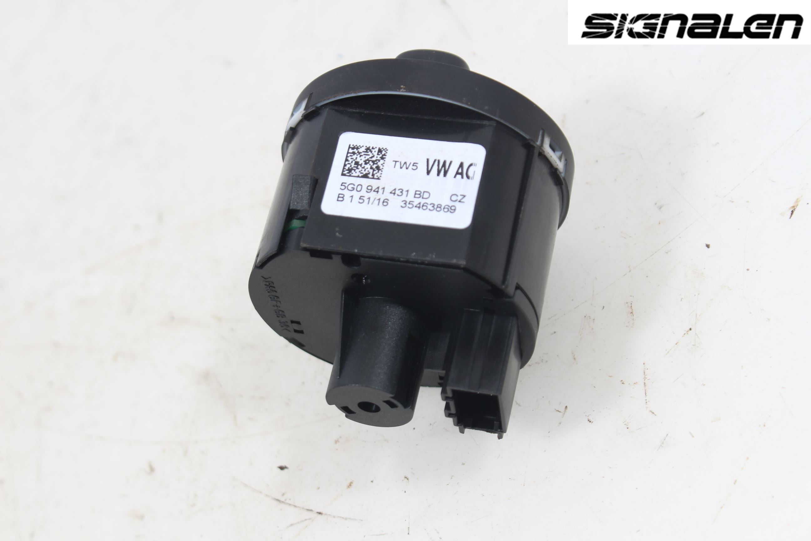Volkswagen VW TIGUAN 16-24 Bryter Hovedlys