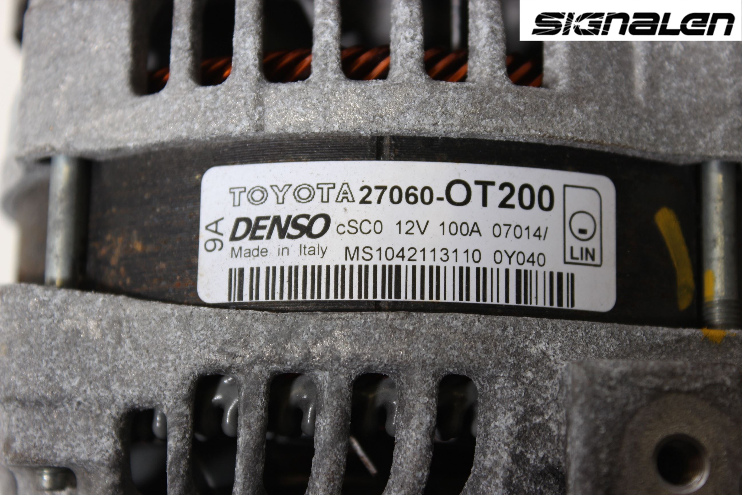 Toyota AURIS 13-19 Dynamo
