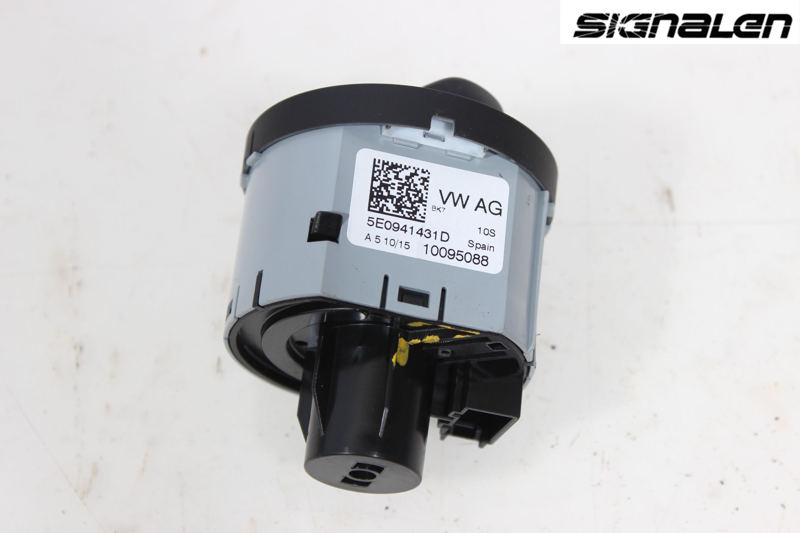 Skoda FABIA 15-21 Bryter Hovedlys