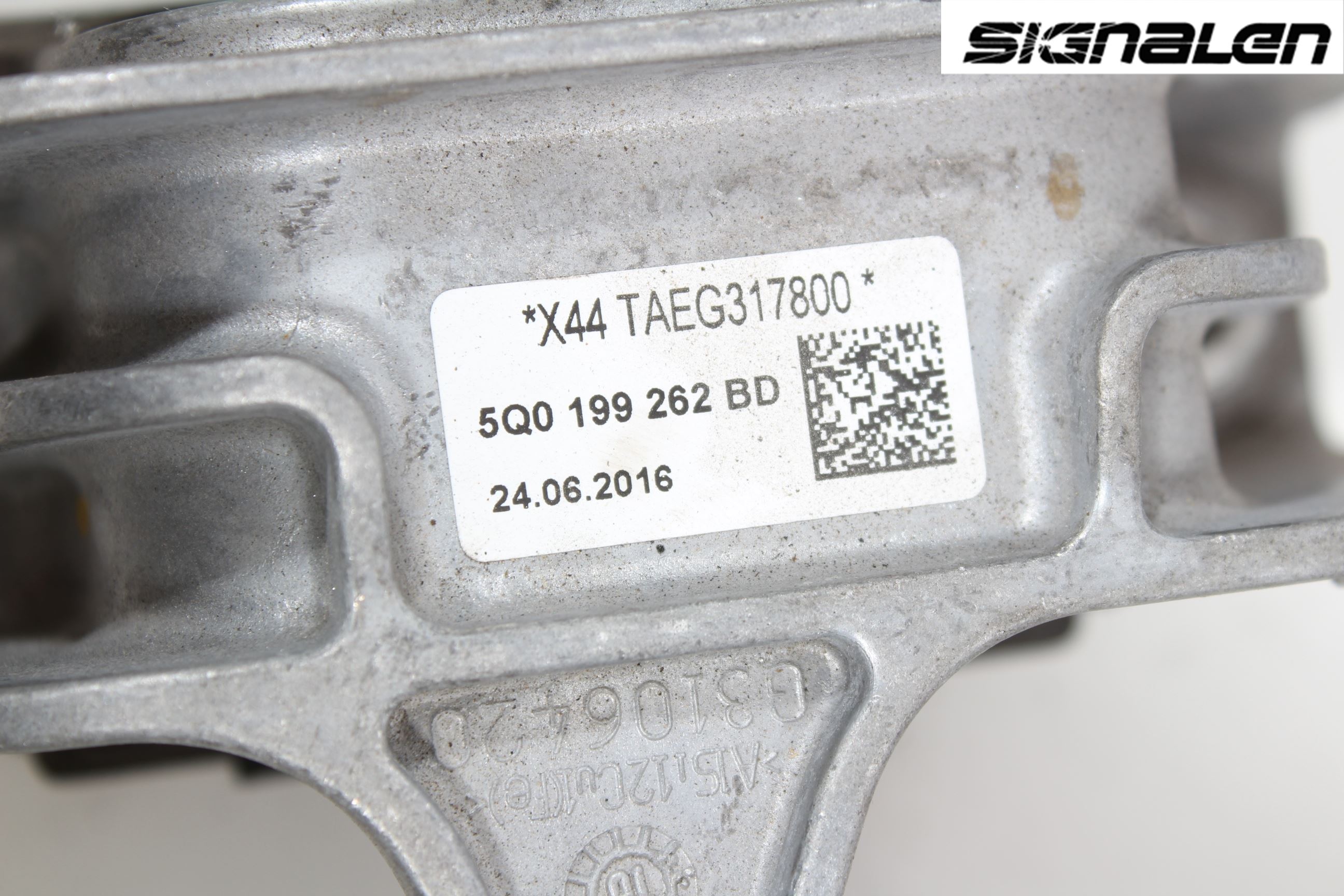 Seat LEON 13-20 Motor Feste Gummi