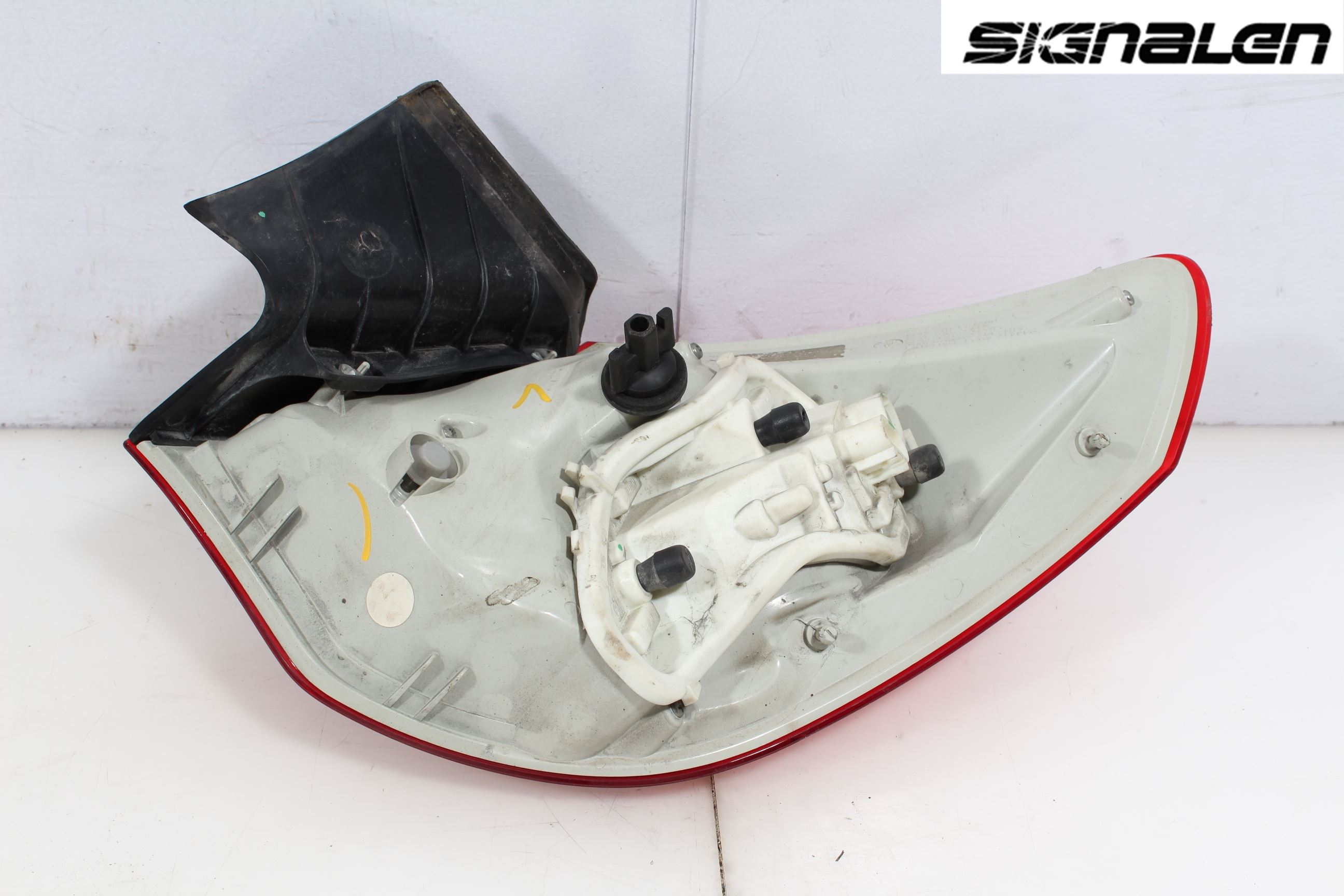 Opel ASTRA J 10-15 Baklykt Venstre