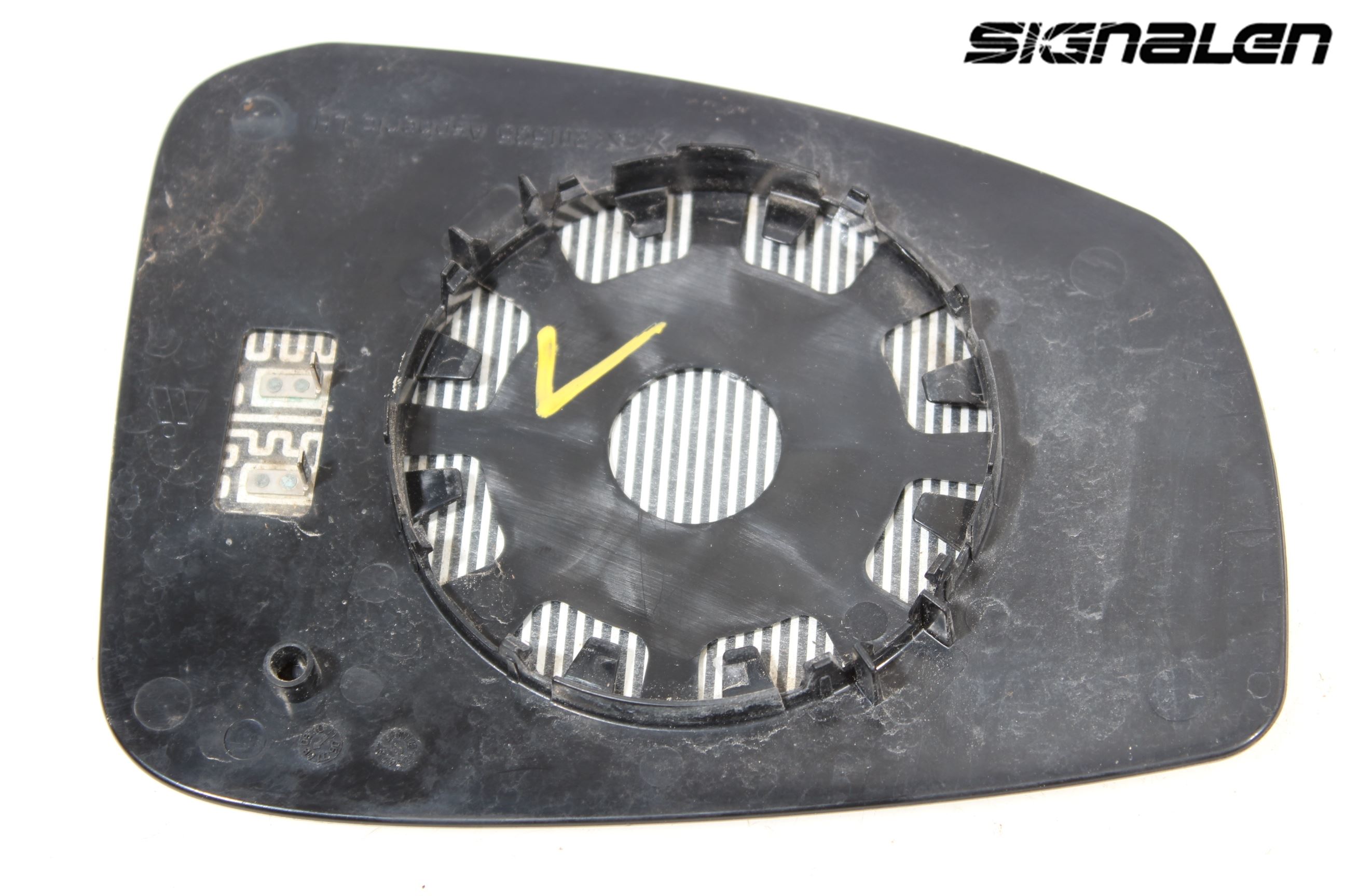 Renault LAGUNA III 08-10 Speil Glass V
