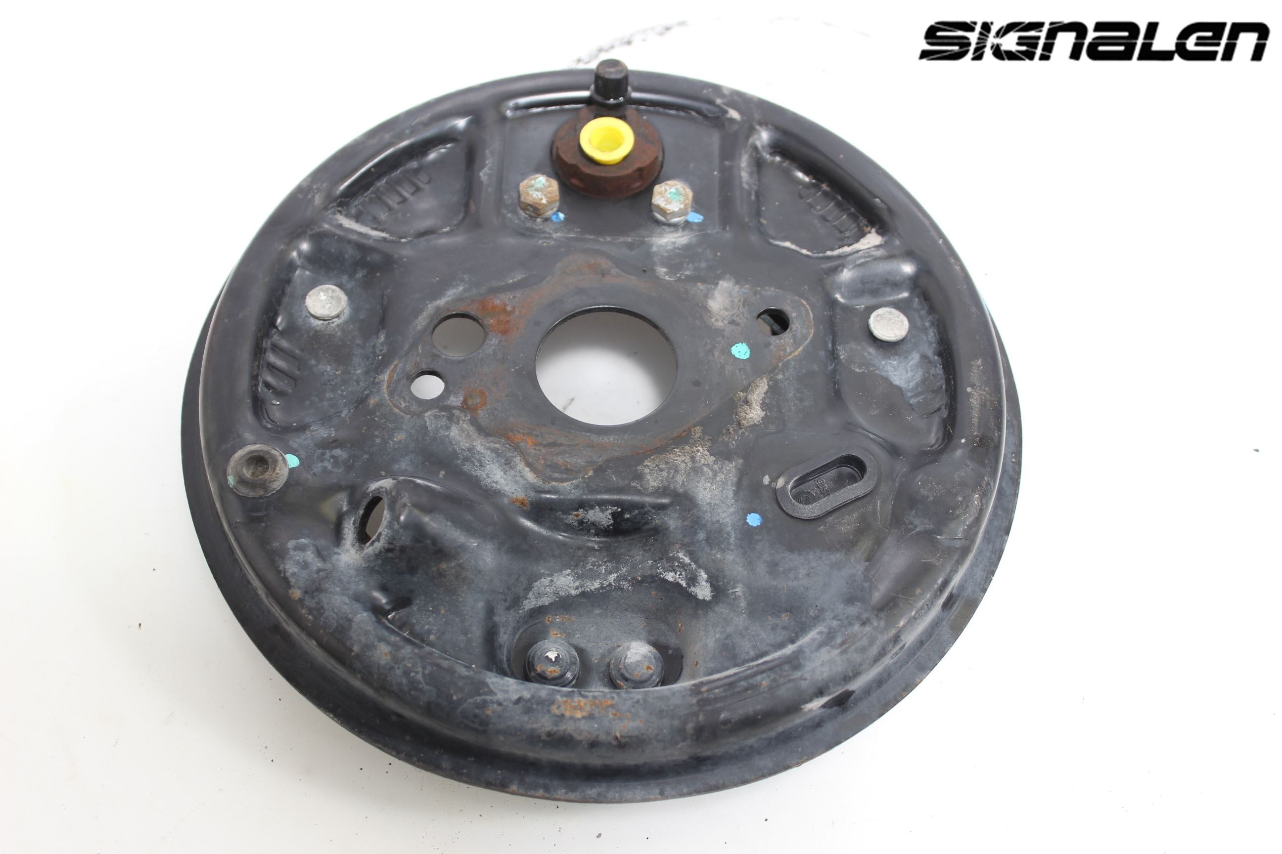 Ford KA 09-16 Bremseskjold Bak