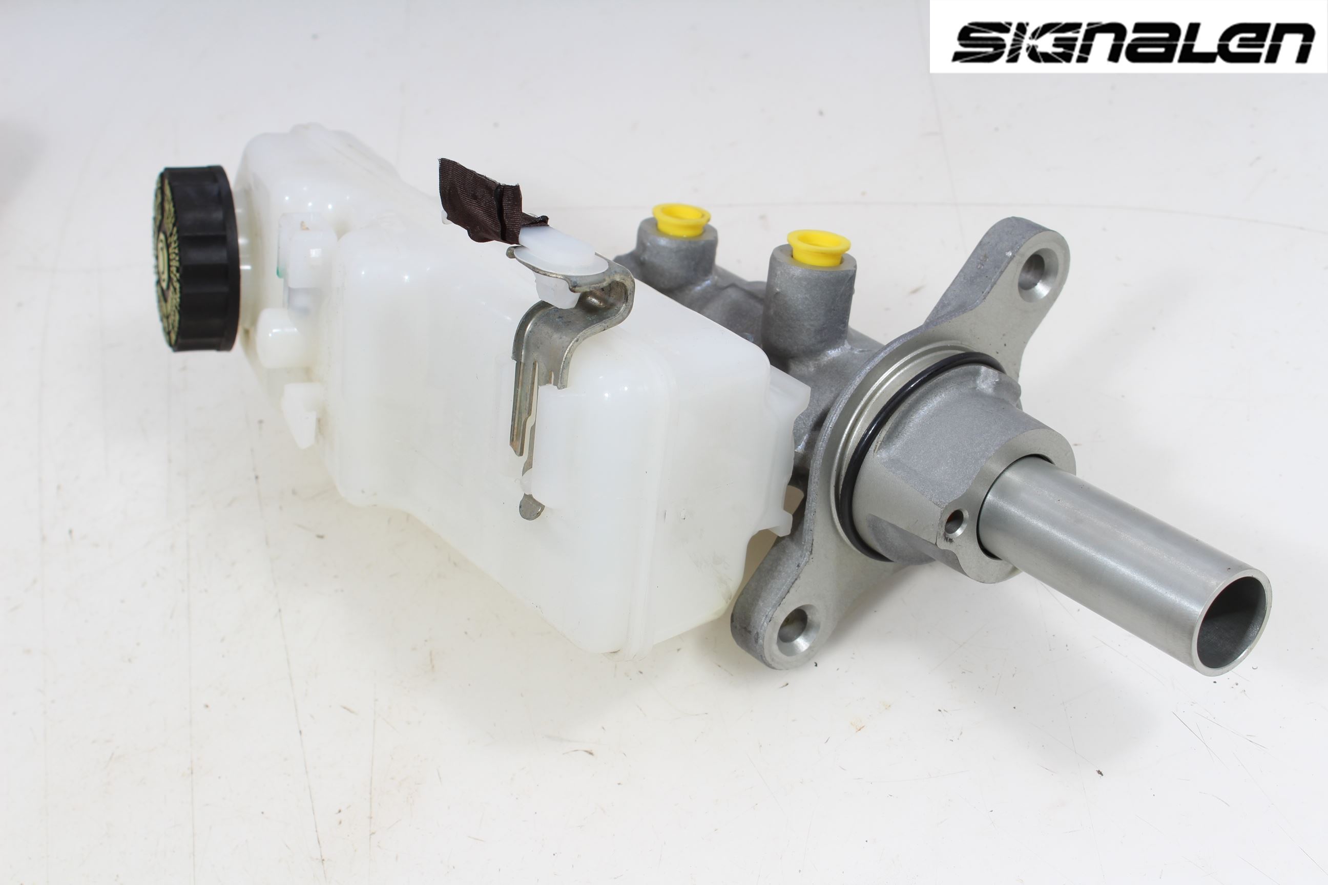 Toyota AURIS 13-19 Brems Hovedsylinder
