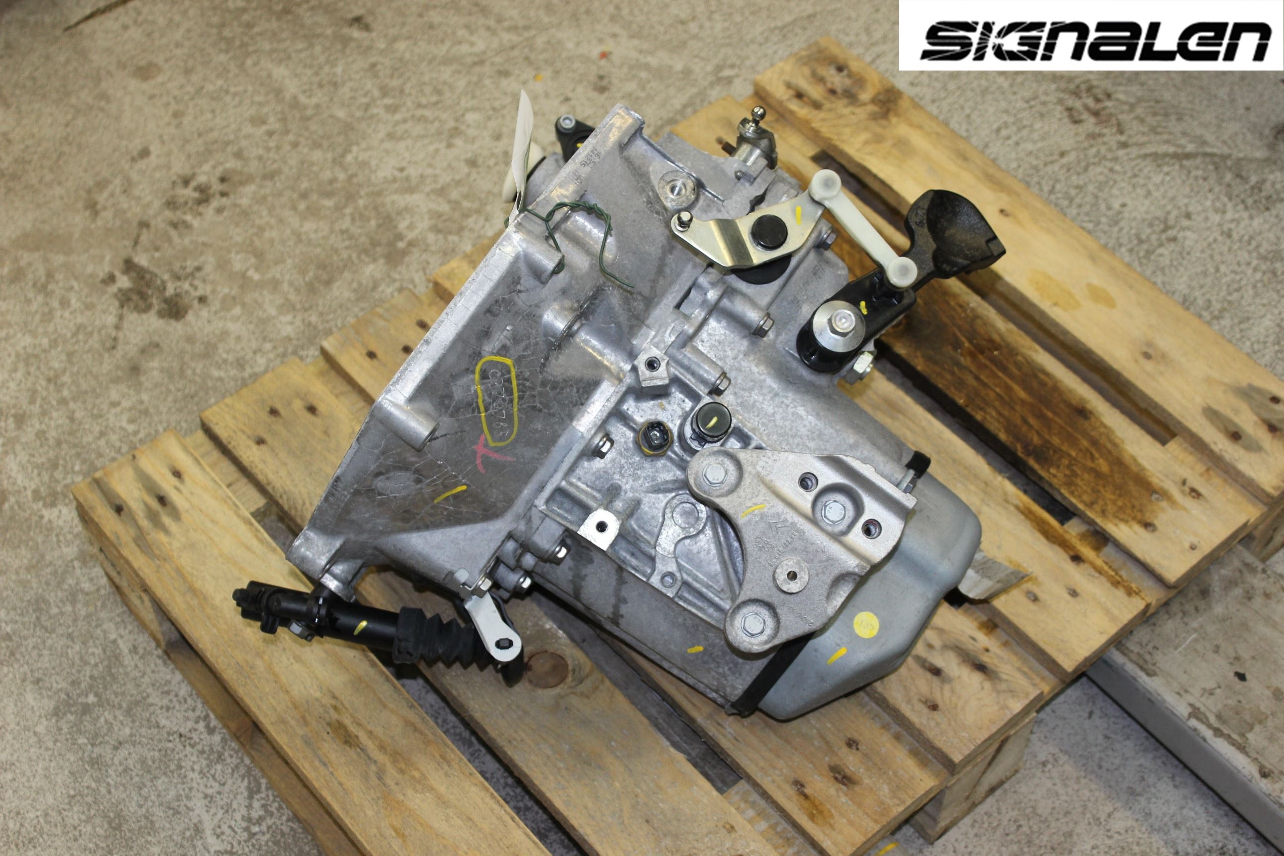 Peugeot PEUGOT 208 16-19 Gearkasse 5 Trinn