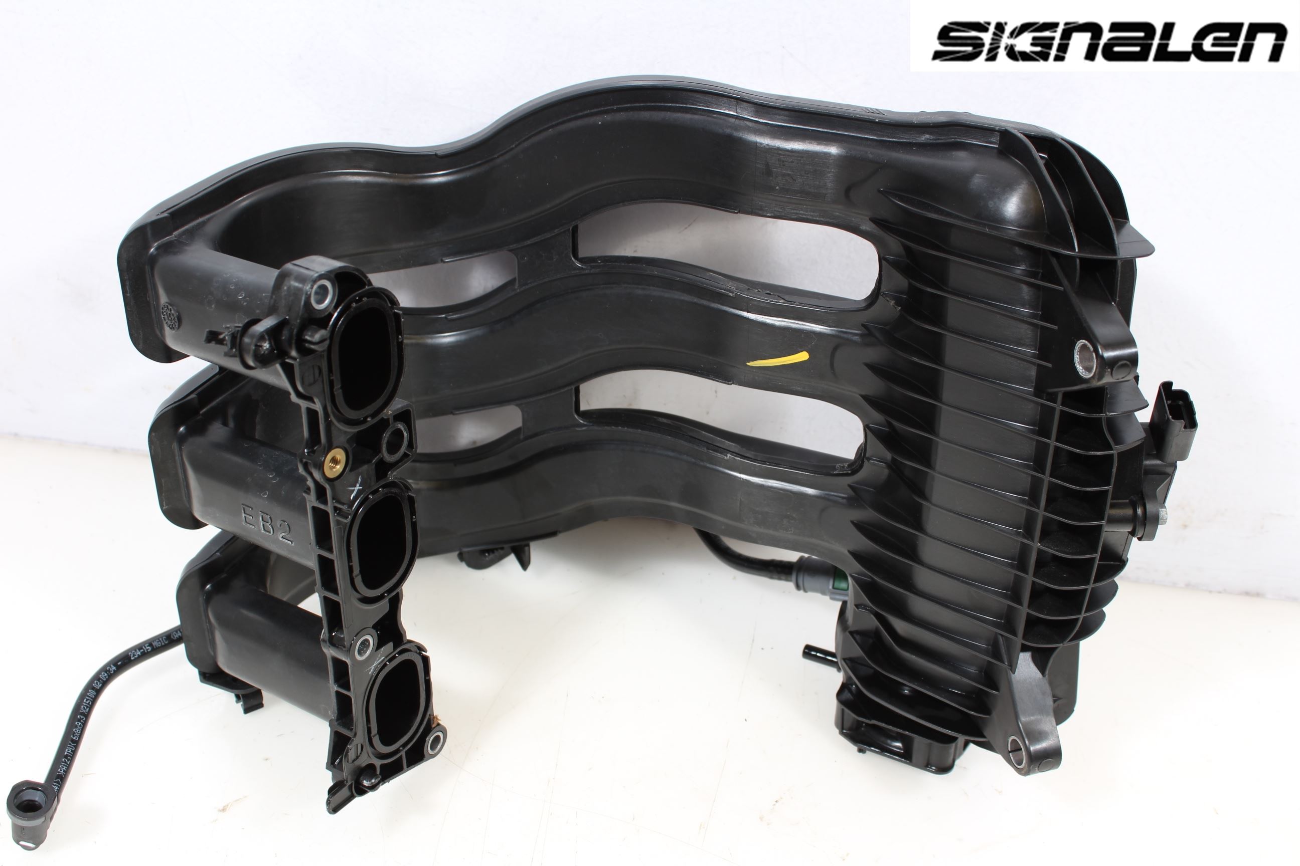 Peugeot PEUGOT 208 16-19 Innsugningsmanifold