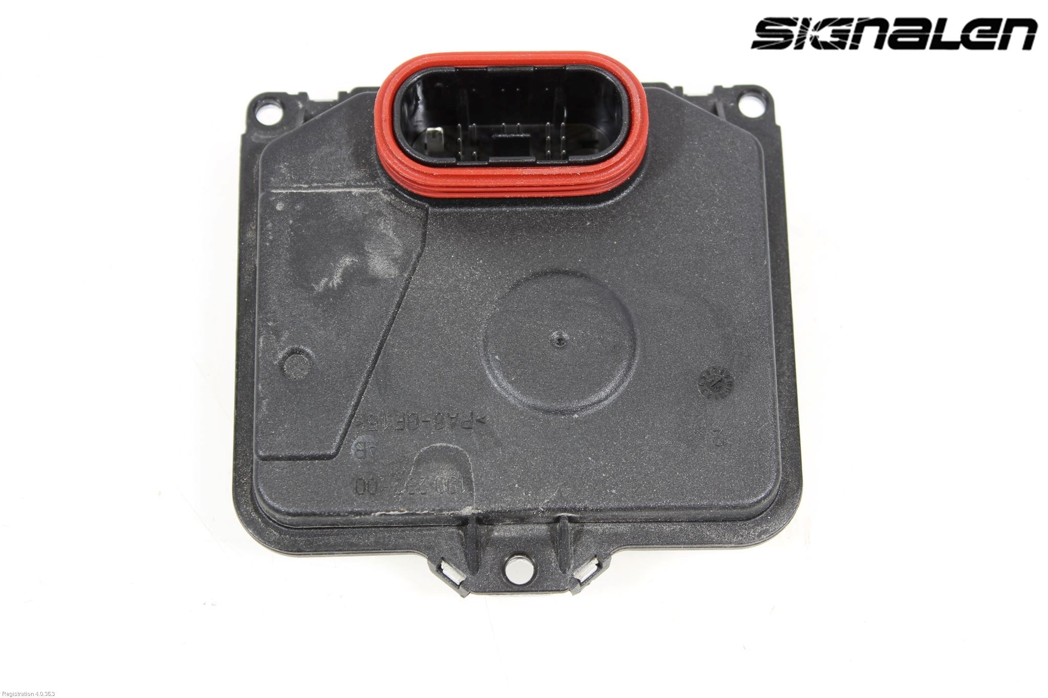 Audi A4/S4 B9 16-19 Styreenhet Xenon