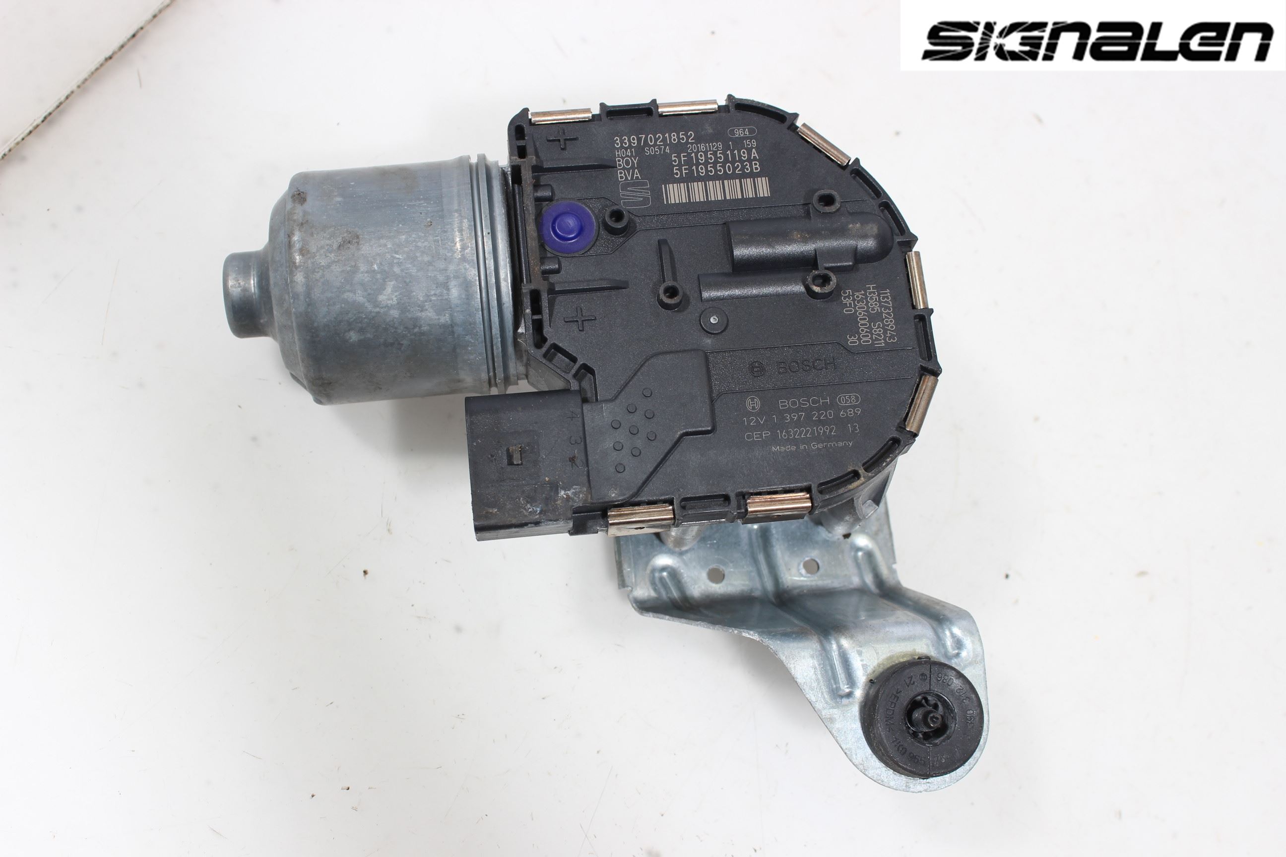 Seat LEON 13-20 Viskermotor Frontrute