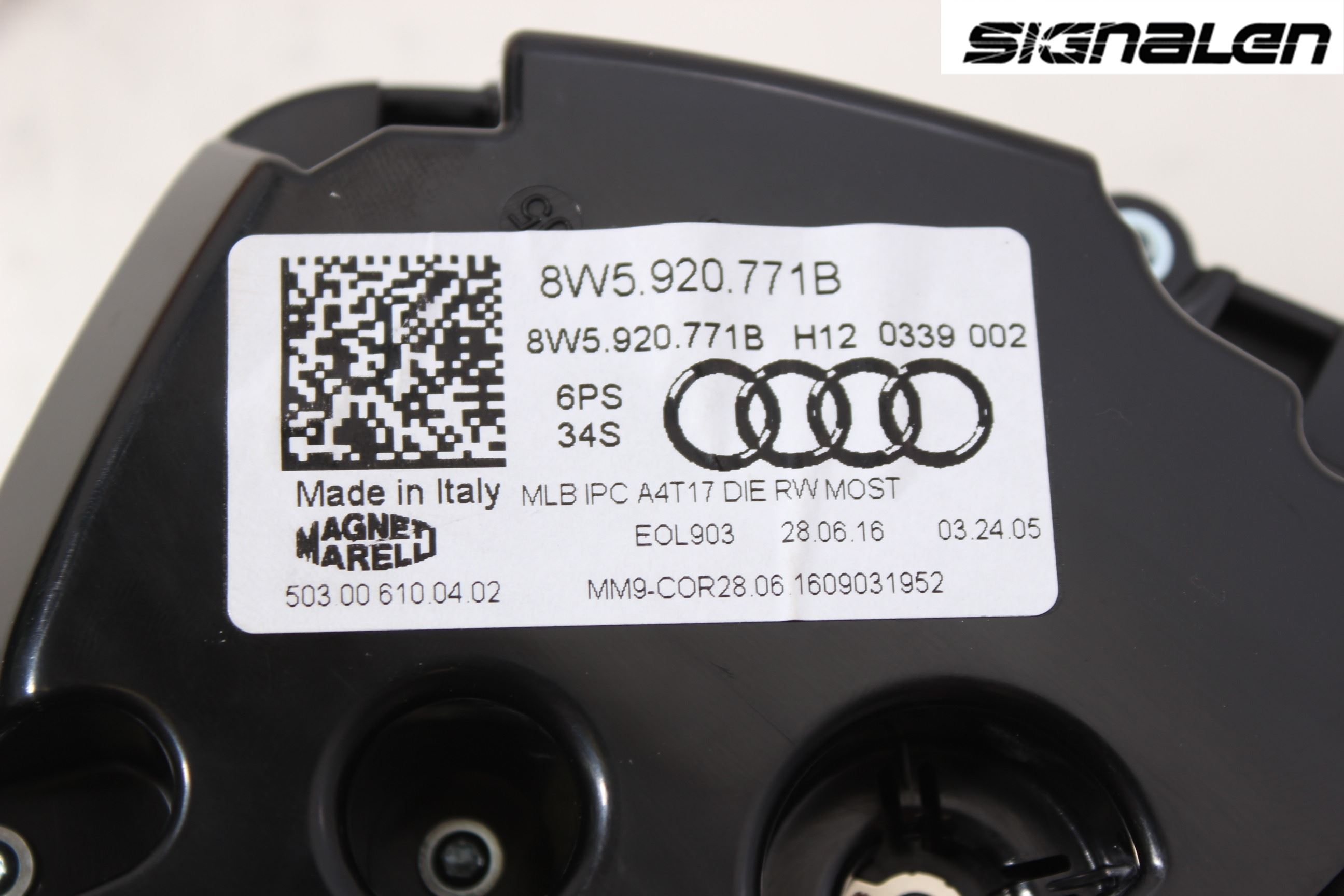 Audi A4/S4 B9 16-19 Instr Kombinert
