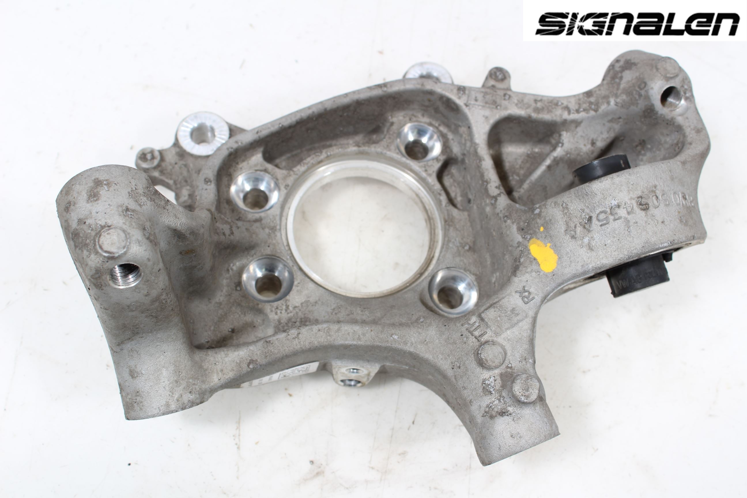 Audi A4/S4 B9 16-19 Spindel Vb