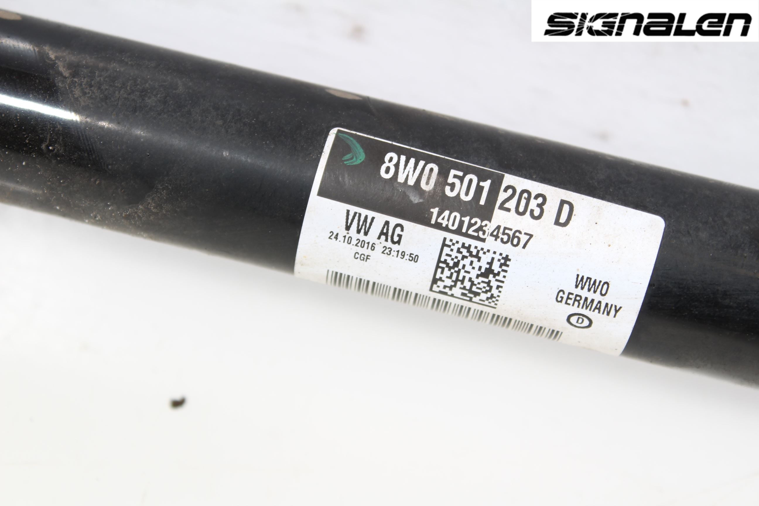 Audi A4/S4 B9 16-19 Drivaksel Bak Kompl Venstre