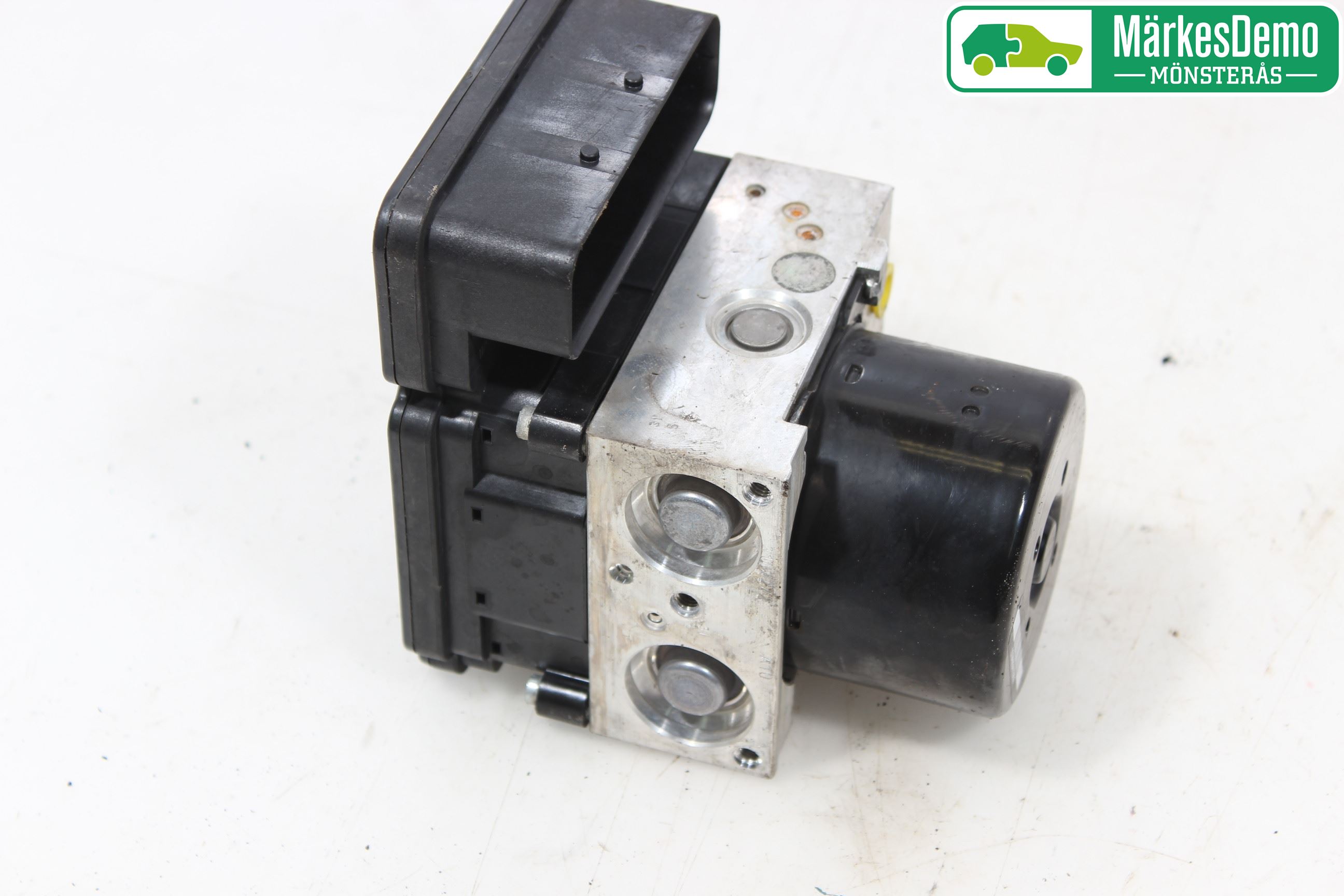 Volkswagen VW CADDY 11-15 Abs Hydraulikkaggregat