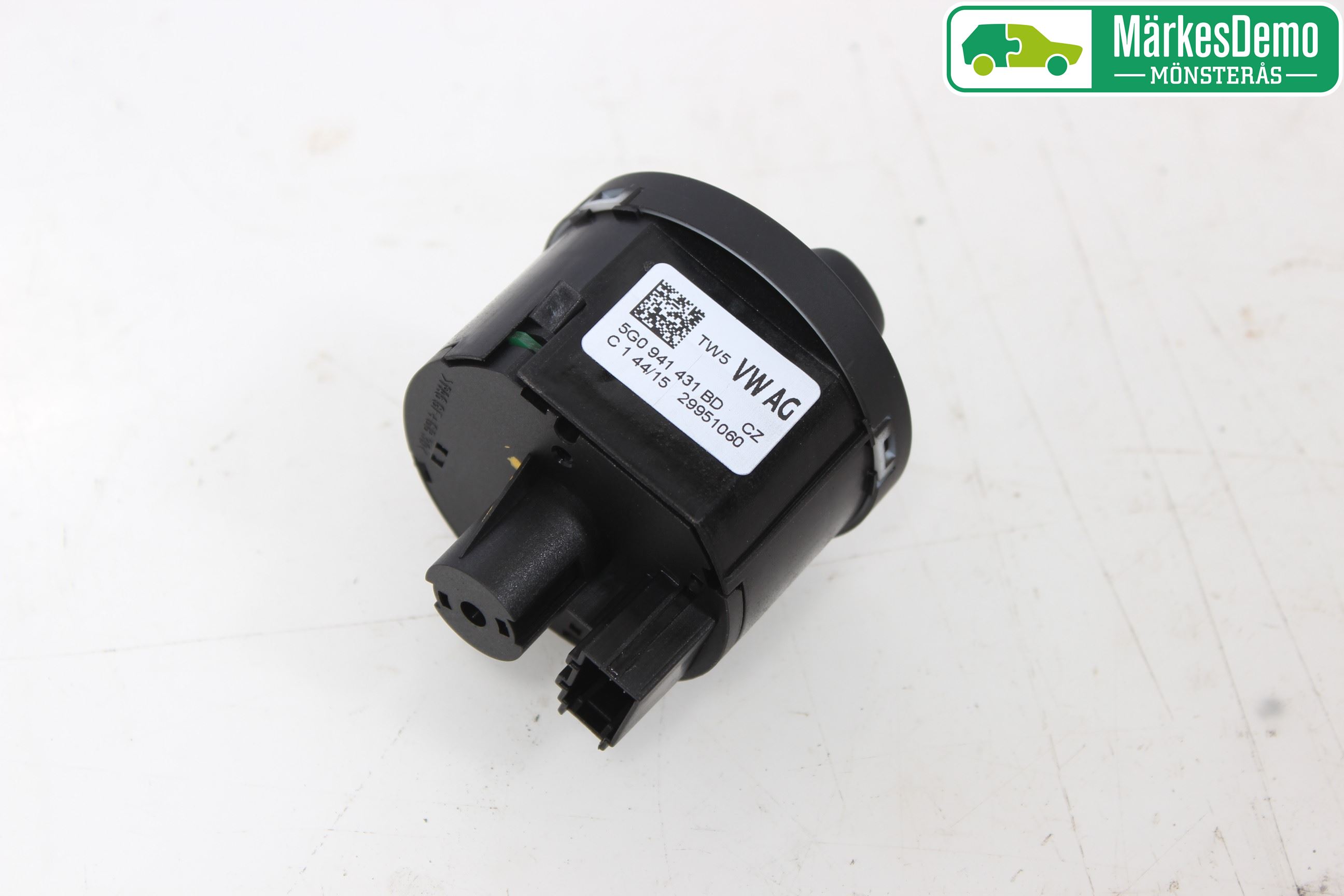 Volkswagen VW GOLF / E-GOLF VII 13-20 Bryter Hovedlys
