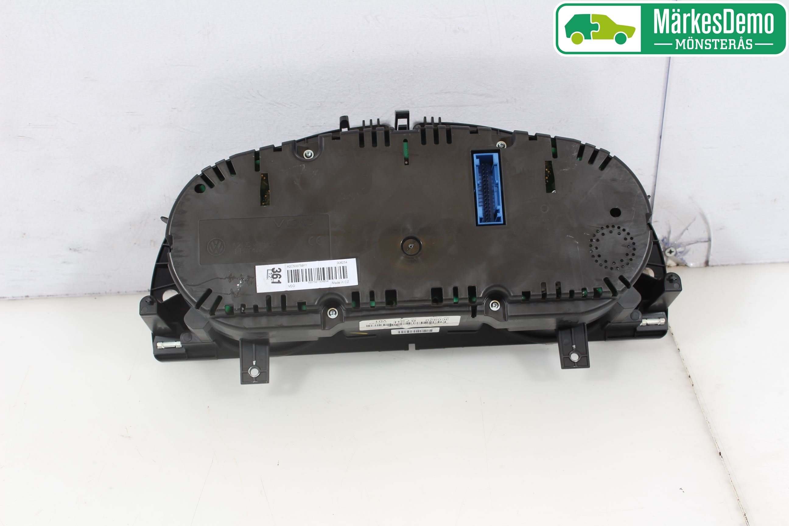 Volkswagen VW PASSAT 05-11 Instr Kombinert
