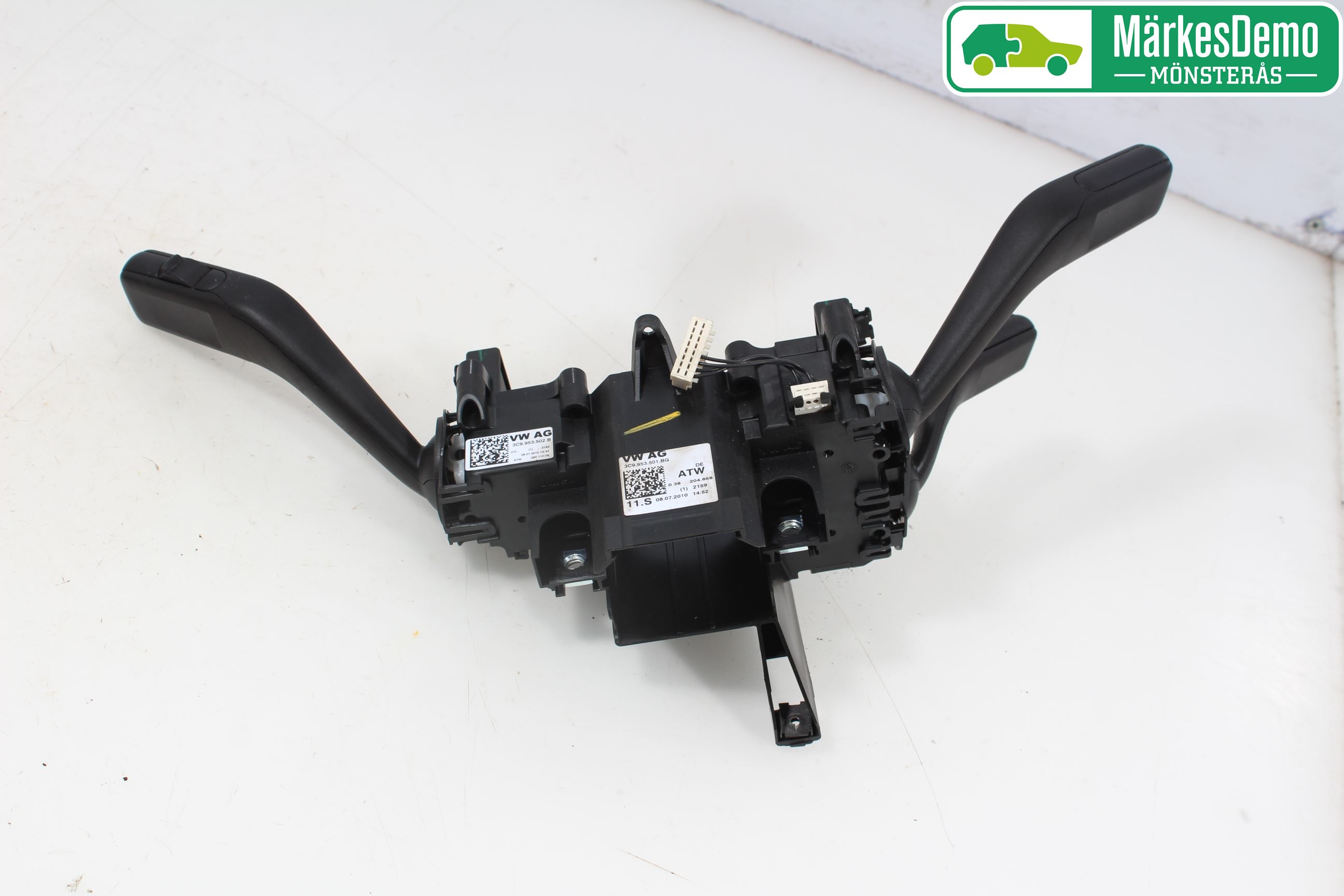 Volkswagen VW PASSAT 05-11 Bryter Ratt Kombi H Og V