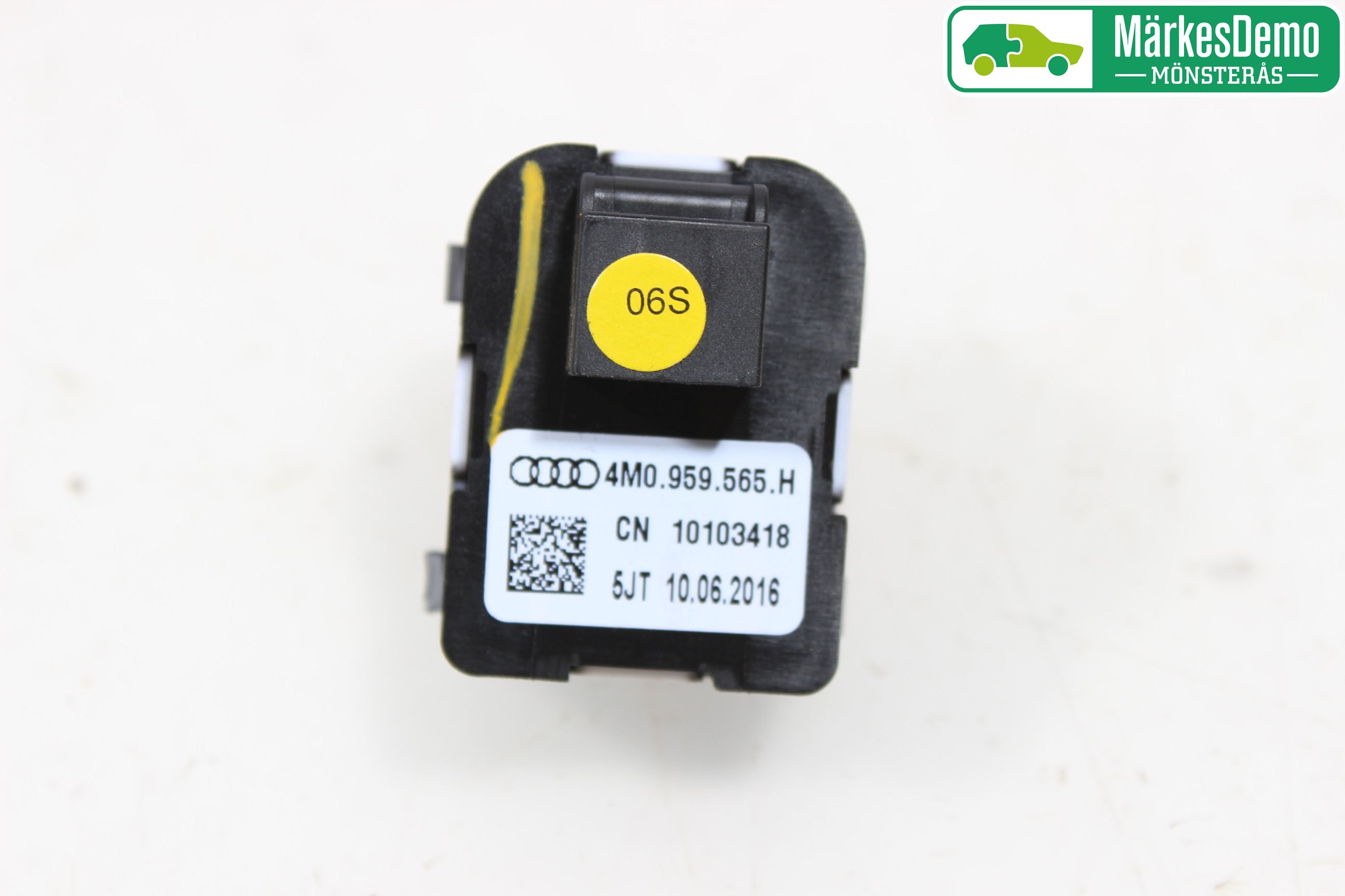 Audi A4/S4 B9 16-19 Bryter Speil
