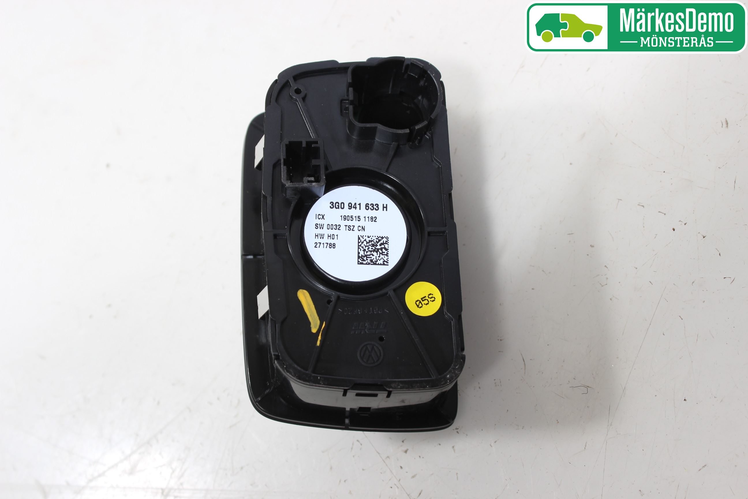 Volkswagen VW PASSAT 15-19 Bryter Hovedlys