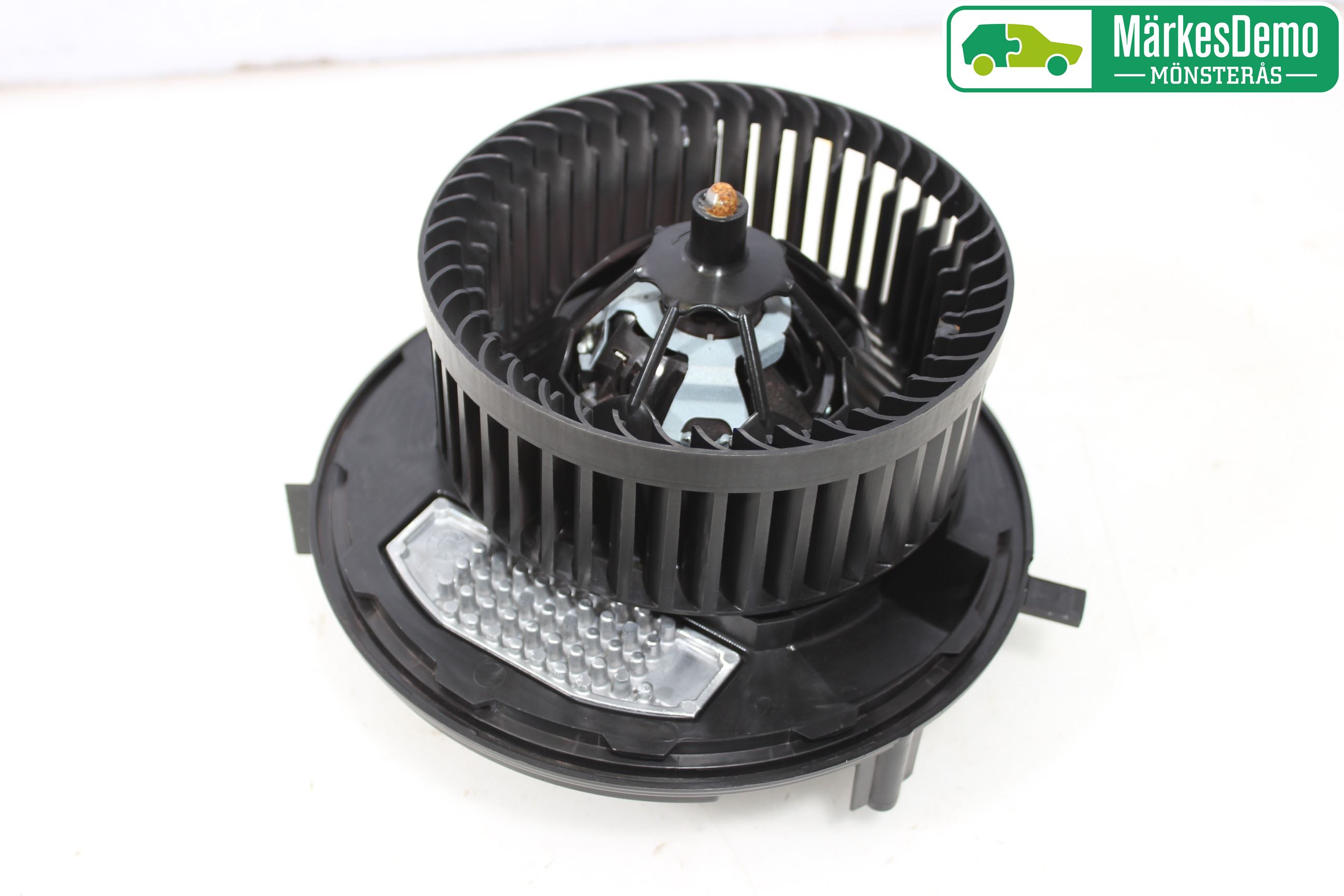 Volkswagen VW PASSAT 15-19 Varmeapparat Viftemotor