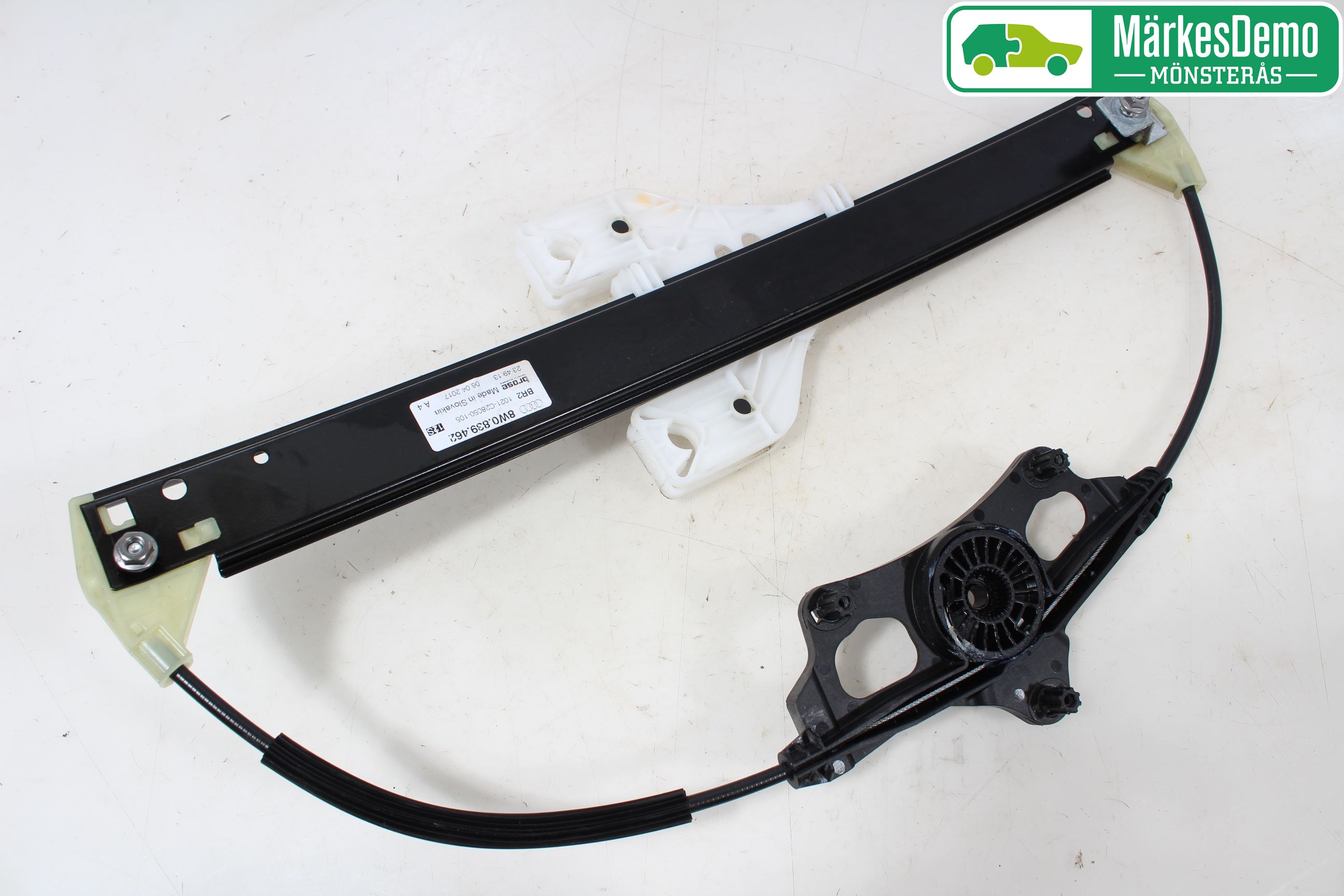 Audi A4/S4 B9 16-19 Vindusheis
