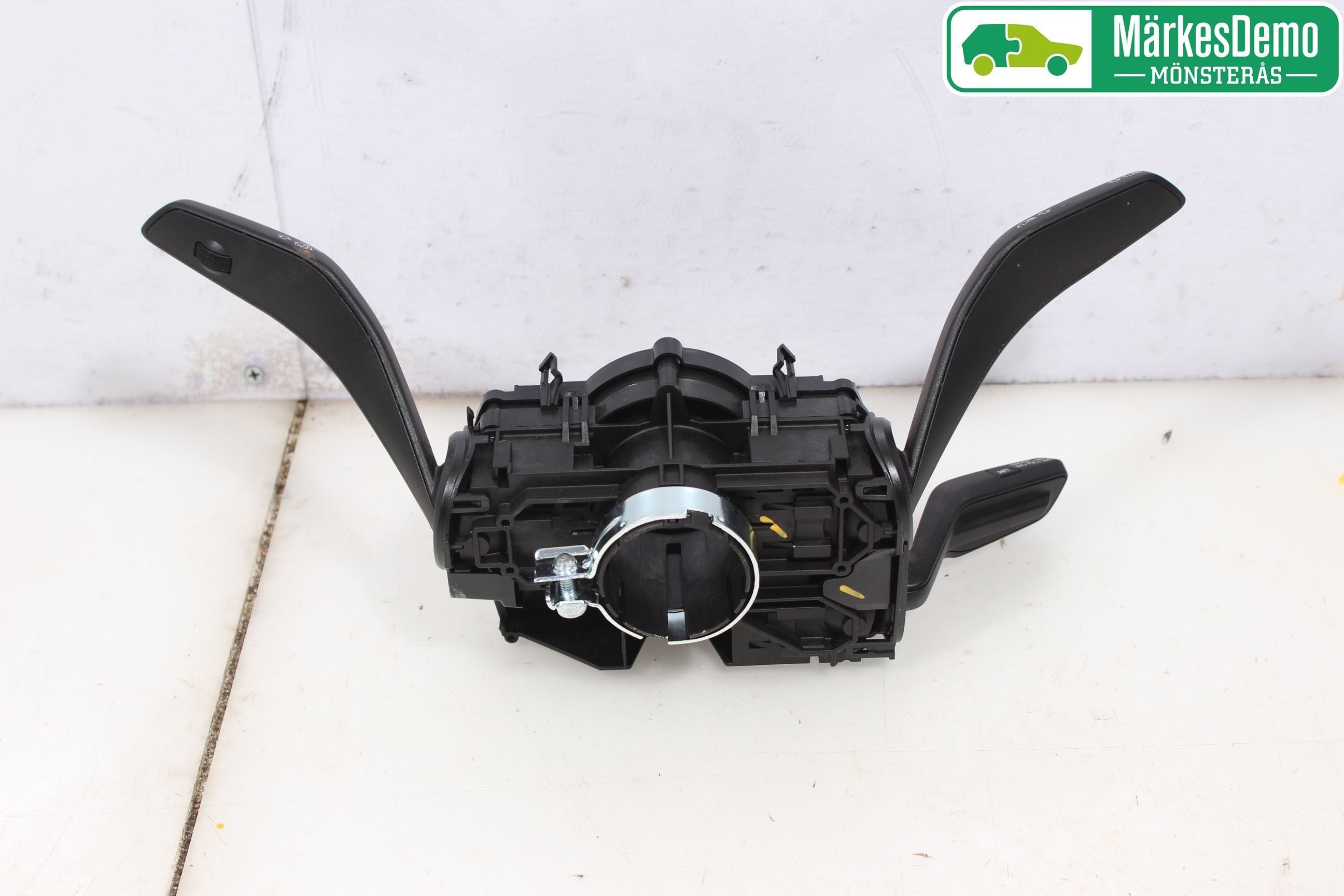 Audi A4/S4 B9 16-19 Bryter Ratt Kombi H Og V