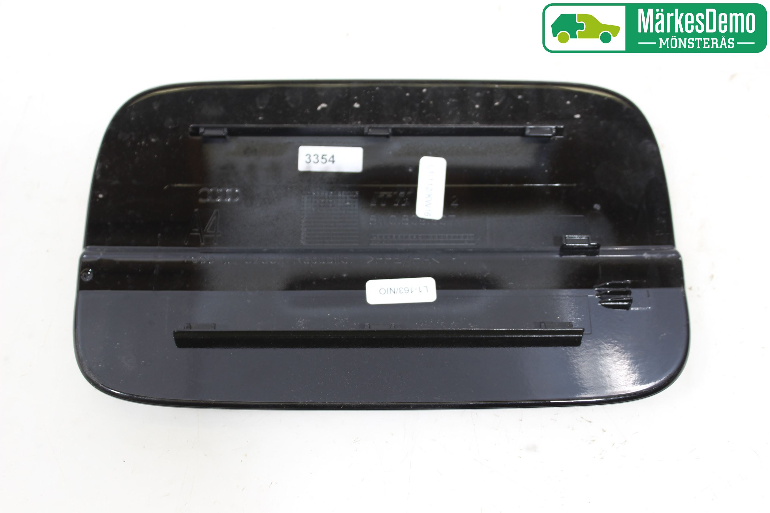 Audi A4/S4 B9 16-19 Drivstoff Tankluke