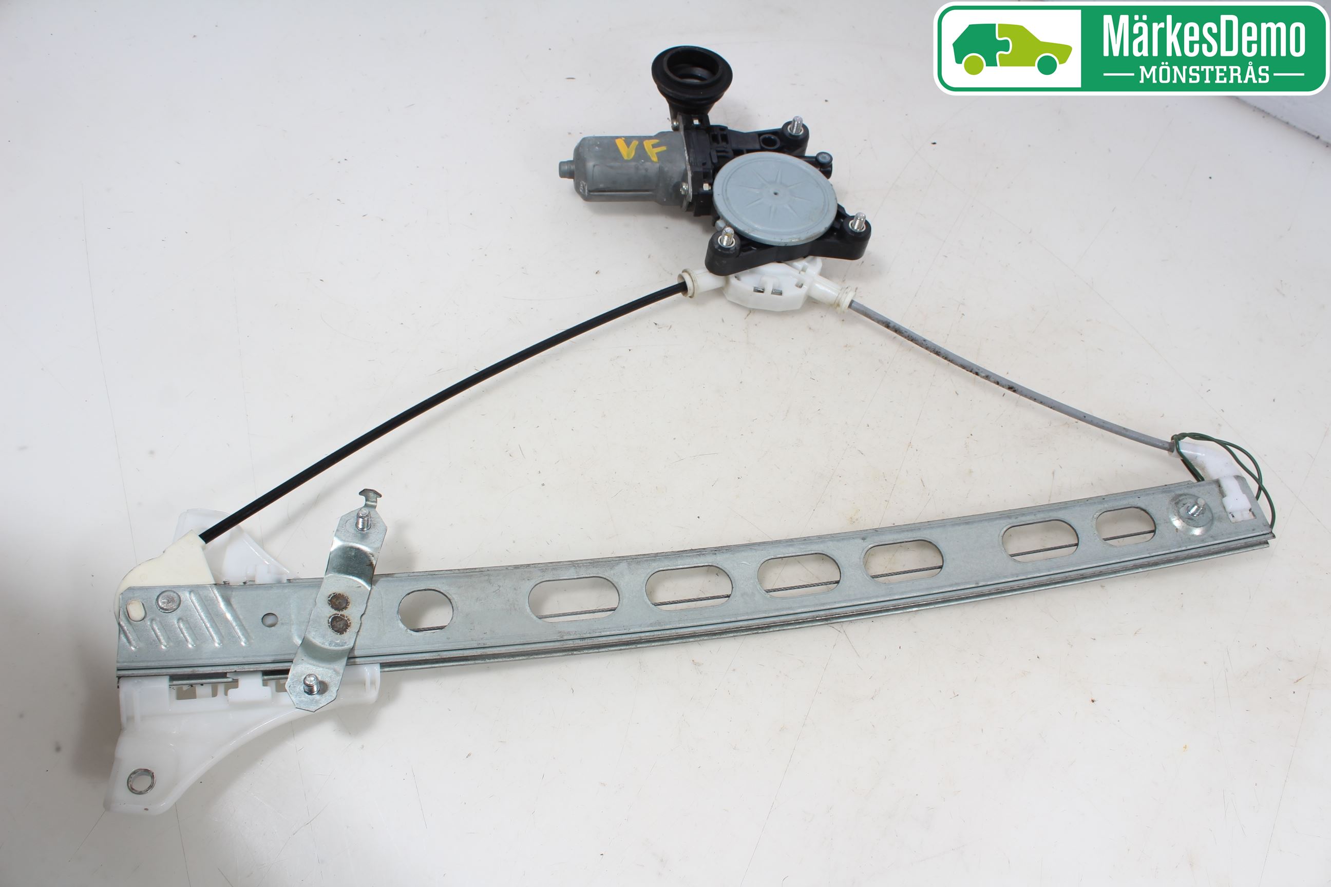 Suzuki SWIFT 11-16 Vindusheis El Komp