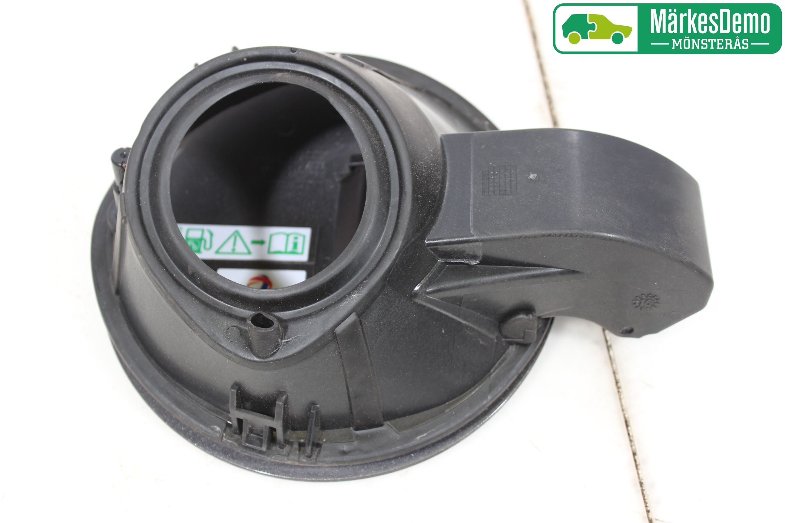 Peugeot 2008 13-20 Drivstoff Tankluke