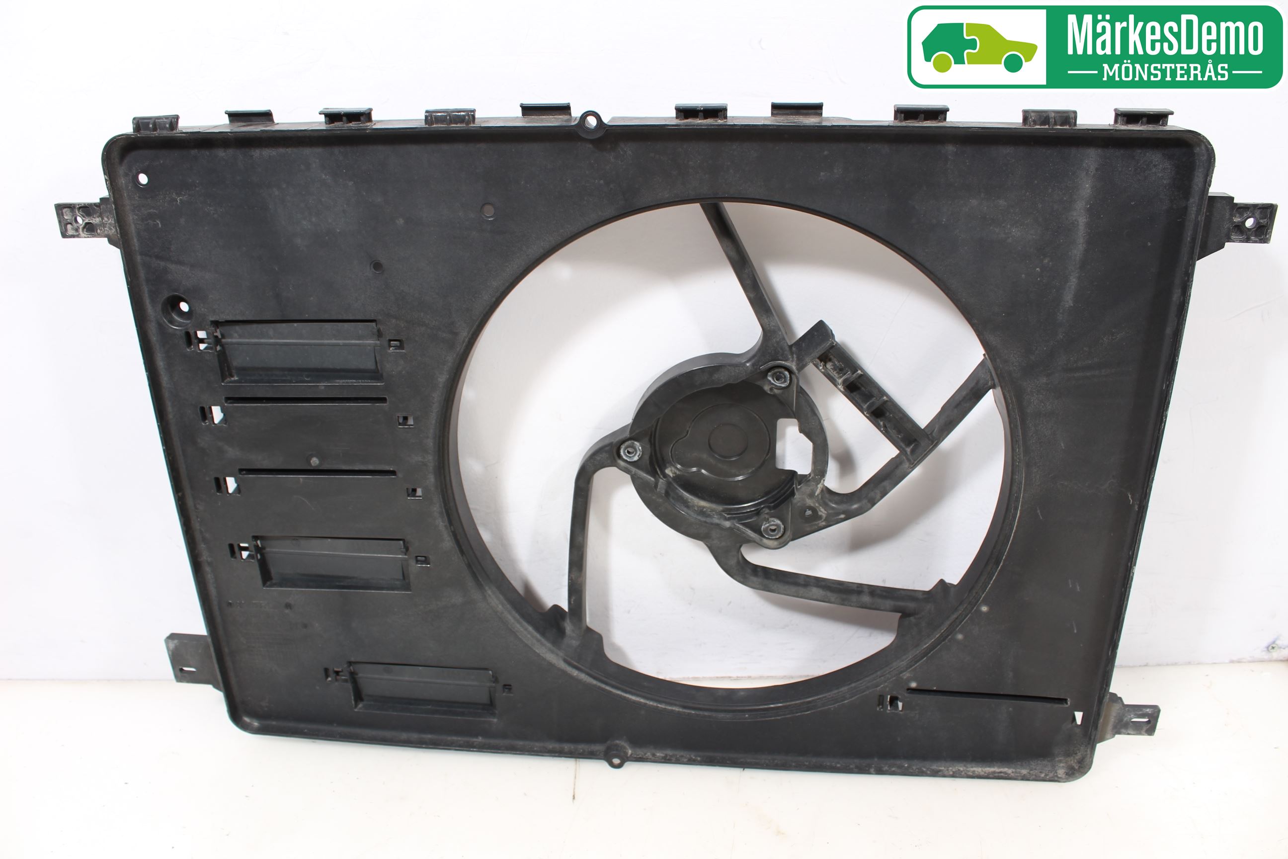 Volvo V70 08-13 Kjølevifte-Radiator Hus-Kåpe