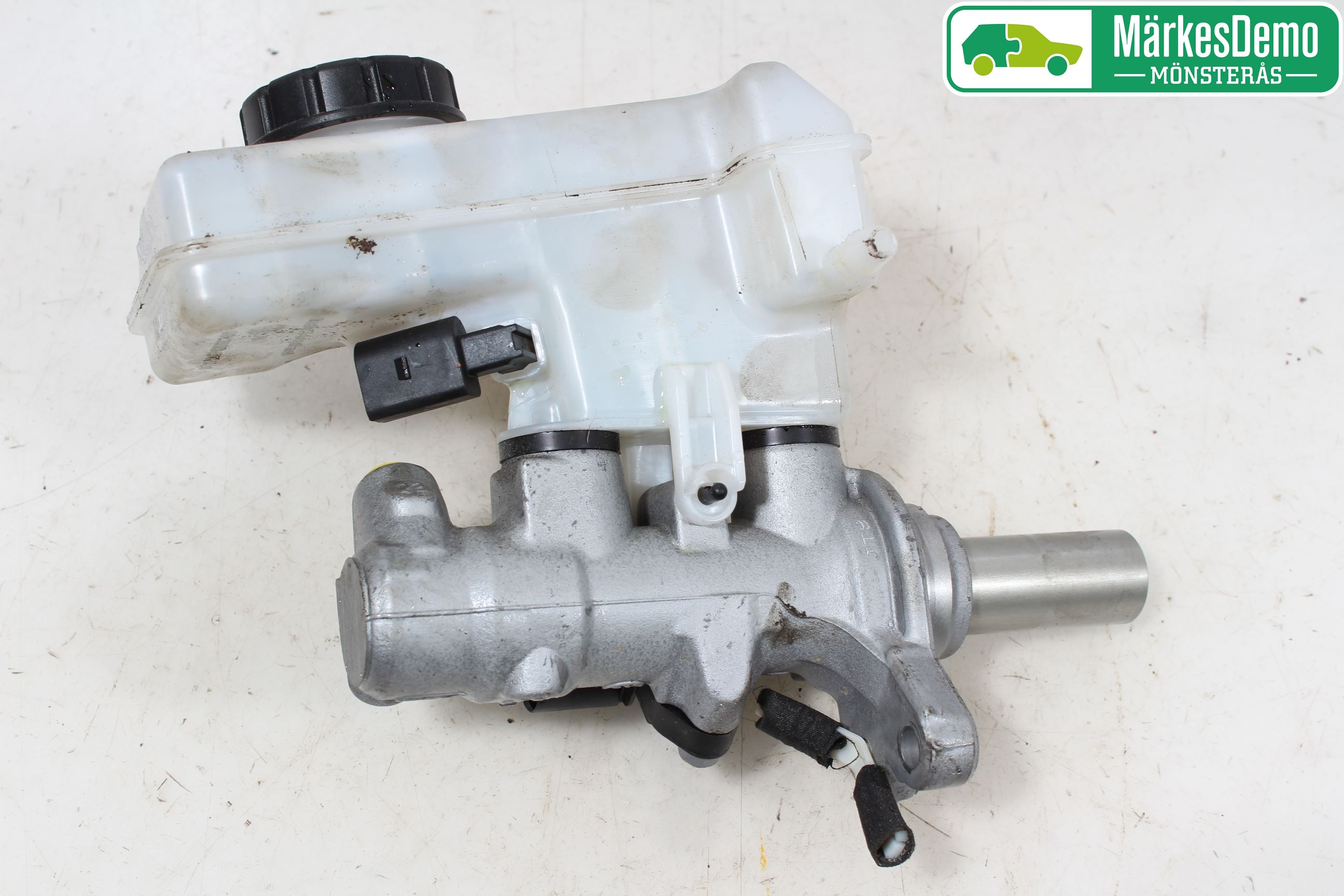 Volkswagen VW GOLF / E-GOLF VII 13-20 Brems Hovedsylinder