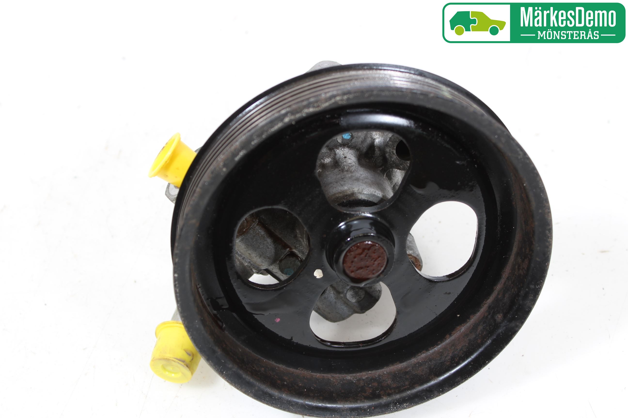 Mitsubishi L200 06-15 Servo Pumpe