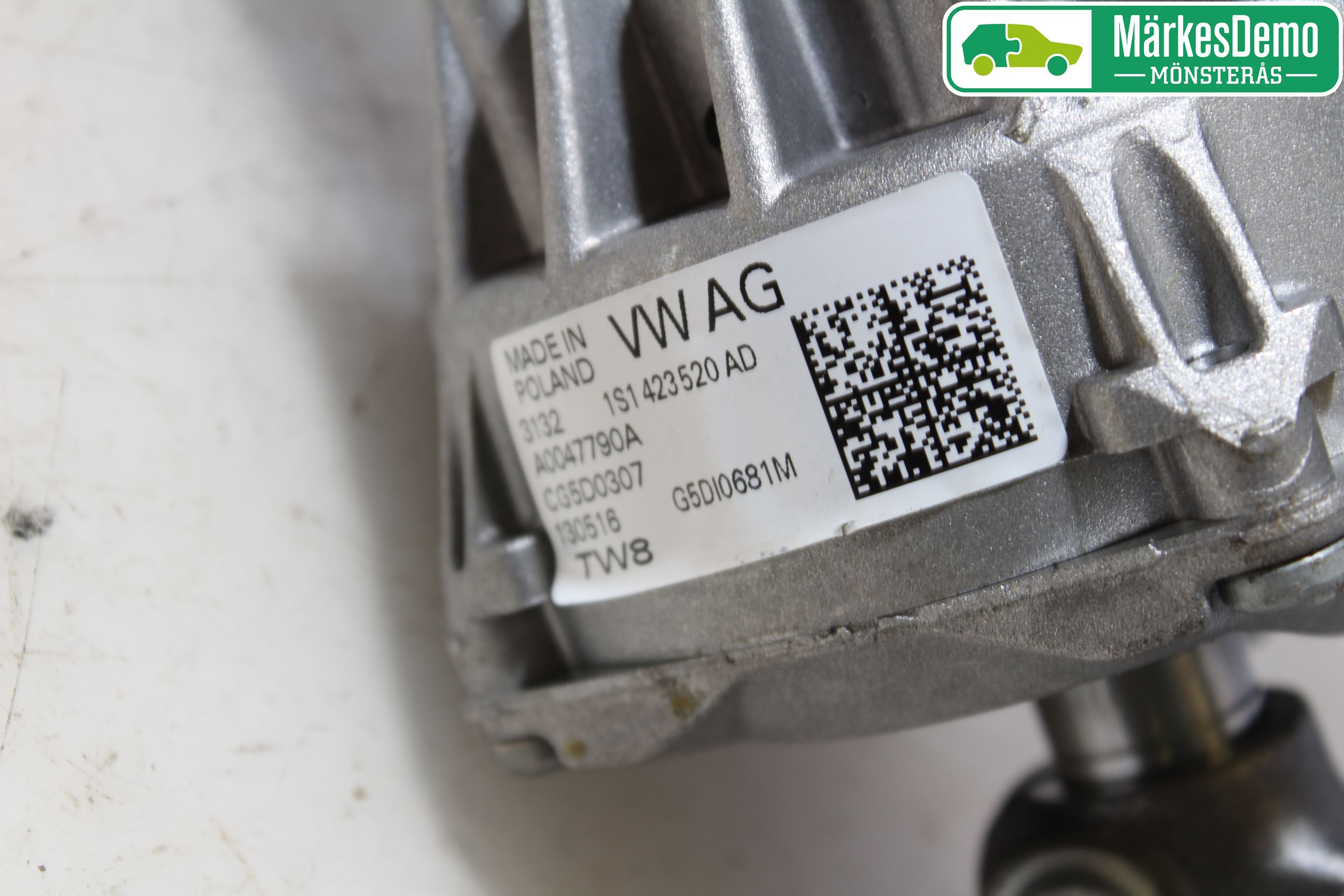 Volkswagen VW UP! / E-UP! Rattakselaggregat Innebygd Servo