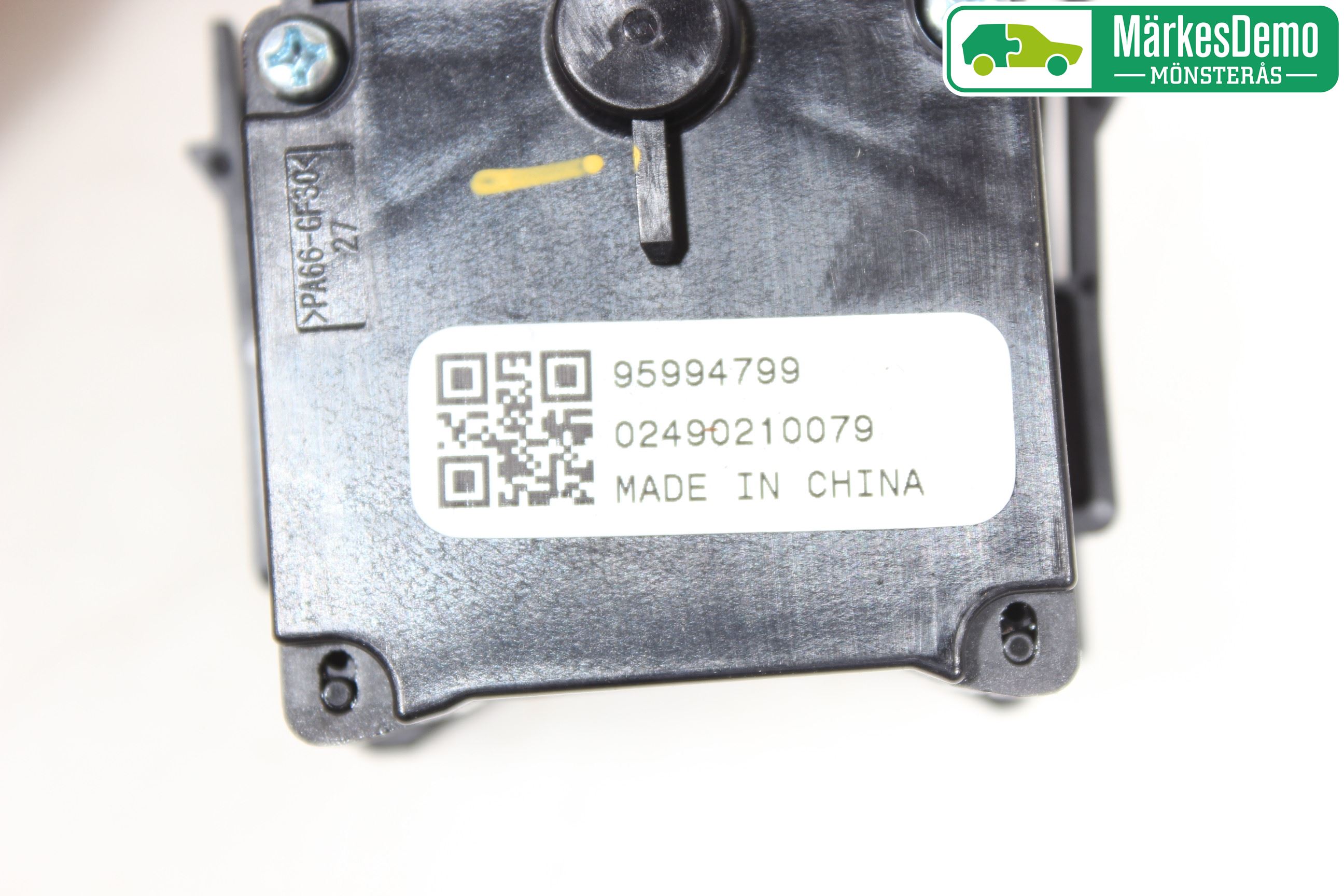Saab 9-5 10-12 Bryter Ratt Visker - Spyler